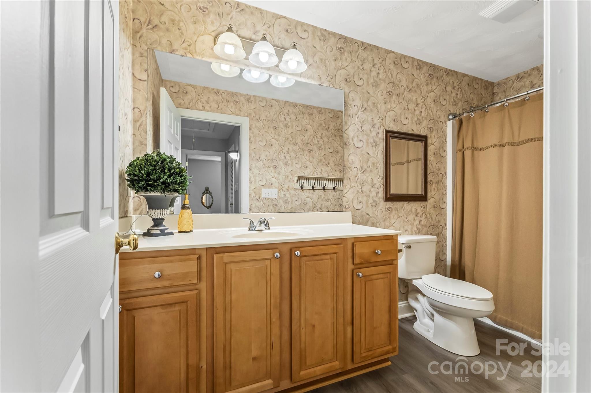 4764 Braxton Gate Lane