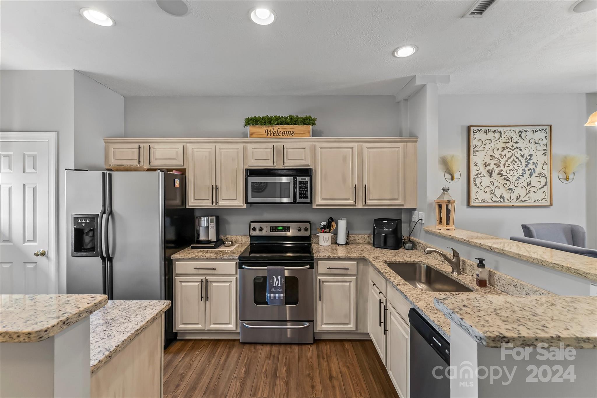 4764 Braxton Gate Lane