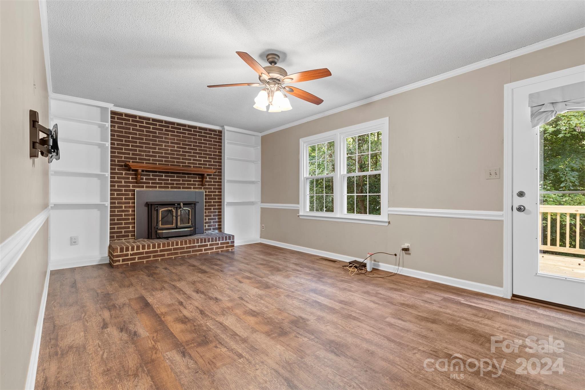 6301 Dougherty Drive