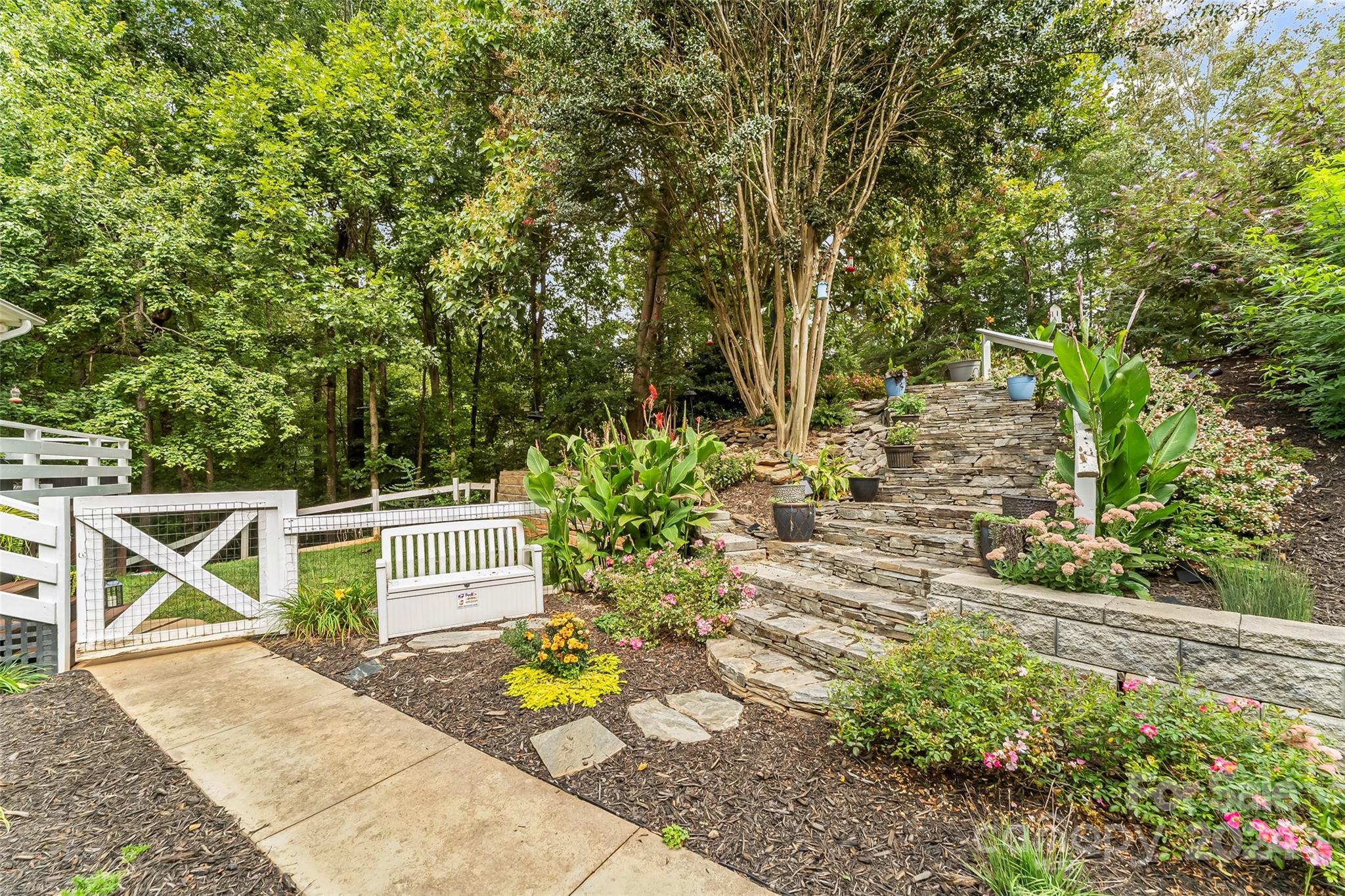 2310 39th Avenue Court NE