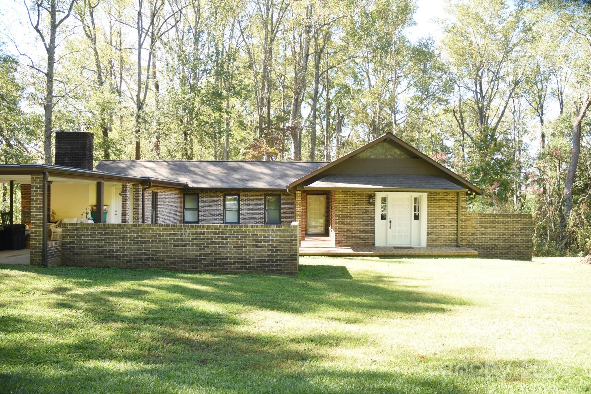 1630 Shirley Lane