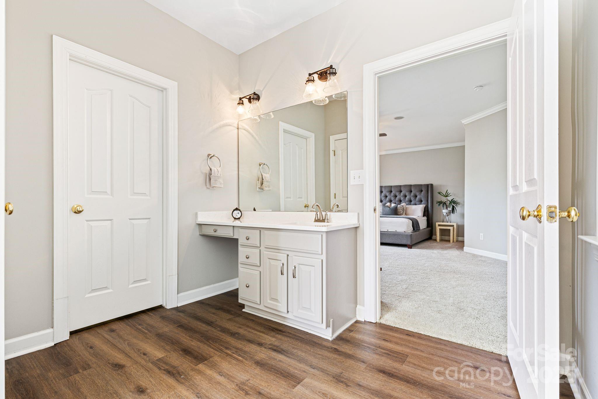 15613 Glen Miro Drive