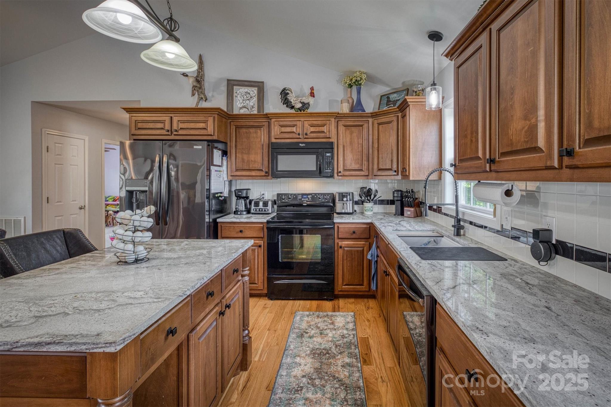 6084 Little River Court