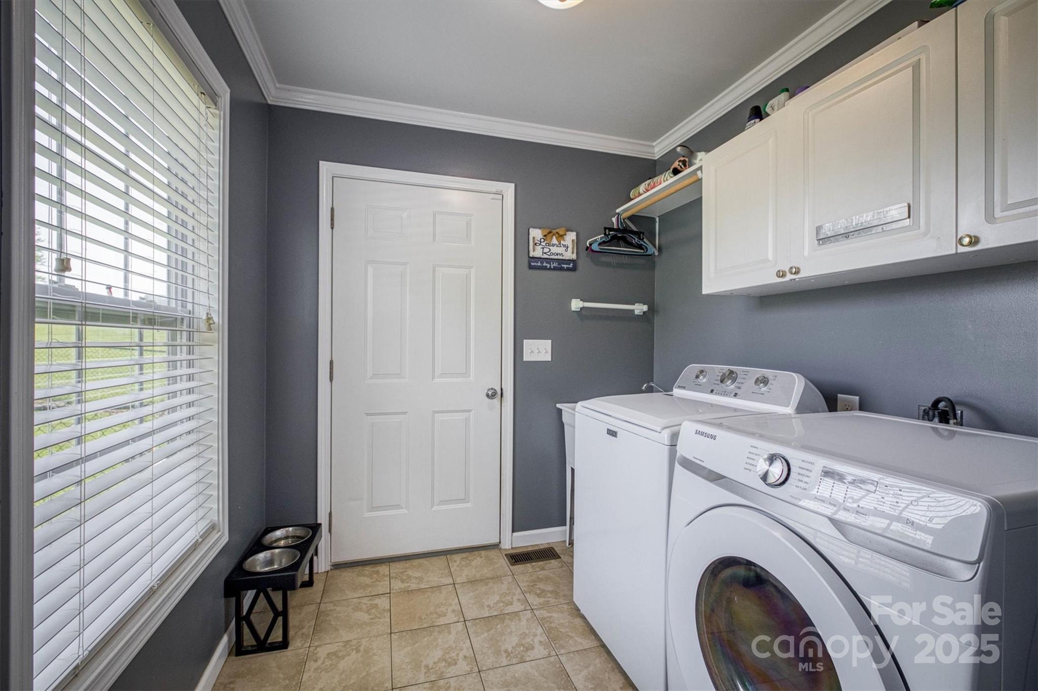 6084 Little River Court