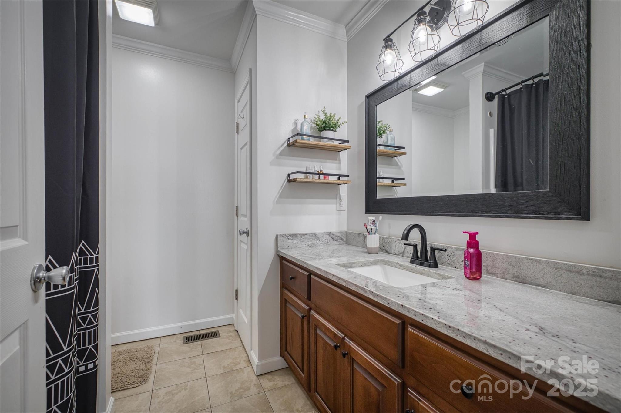 6084 Little River Court