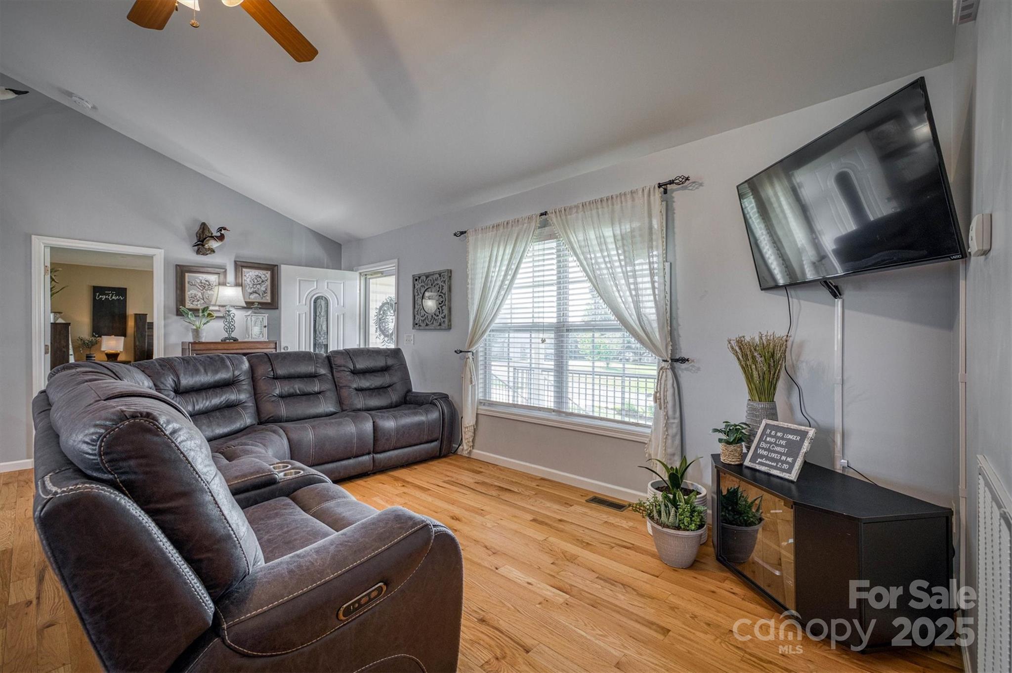 6084 Little River Court