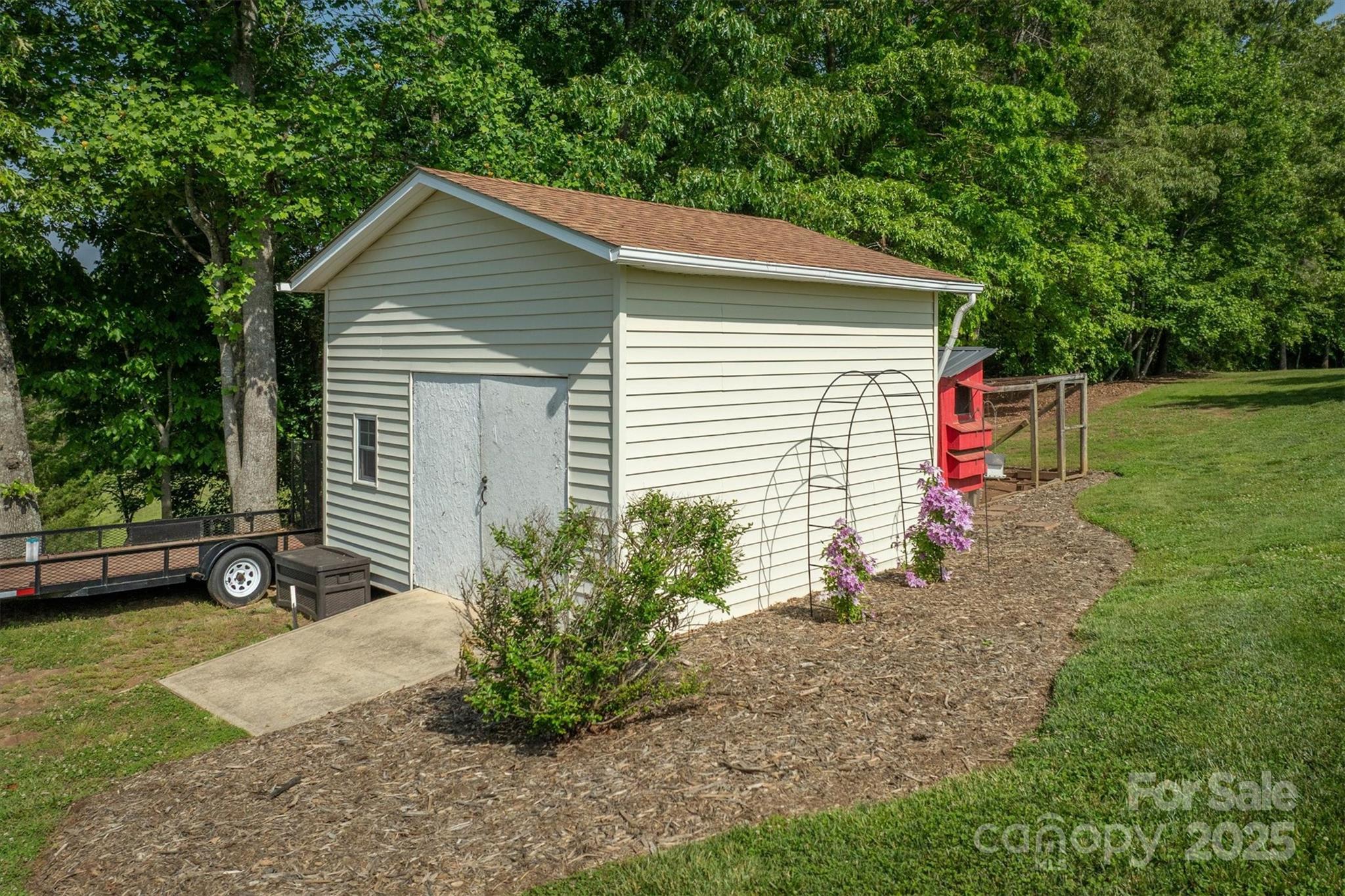 6084 Little River Court