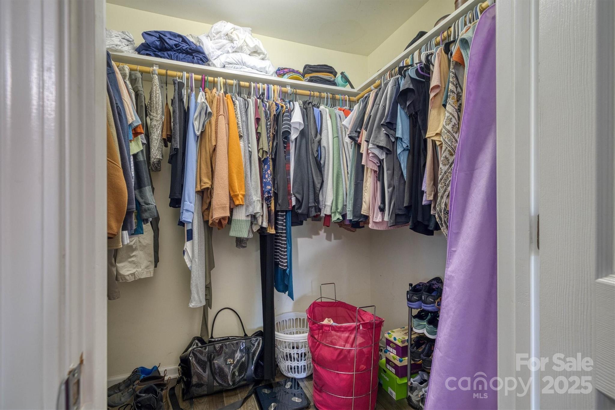 6084 Little River Court