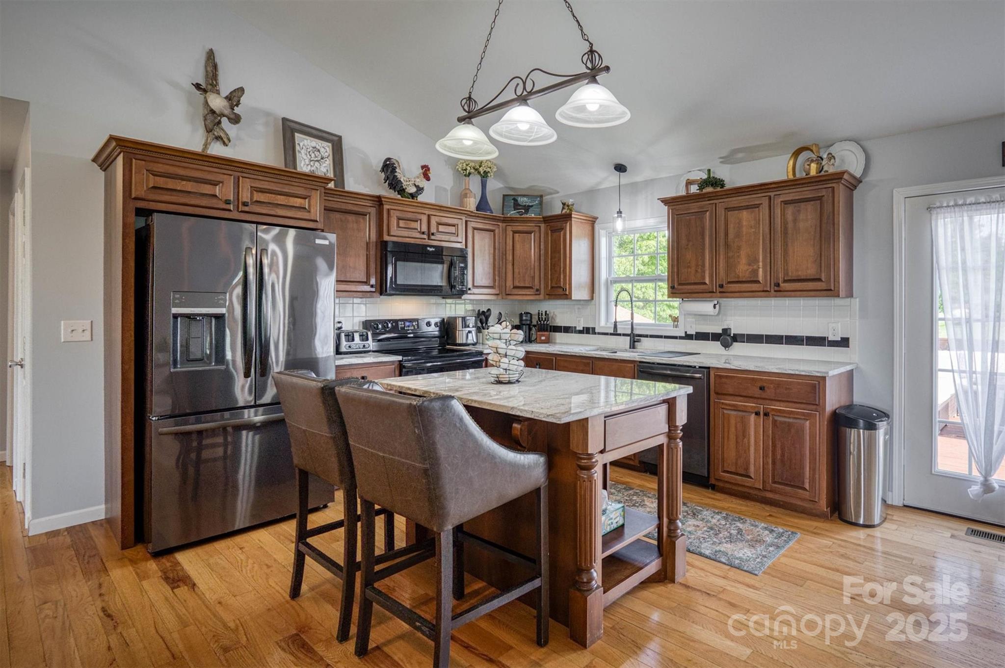 6084 Little River Court