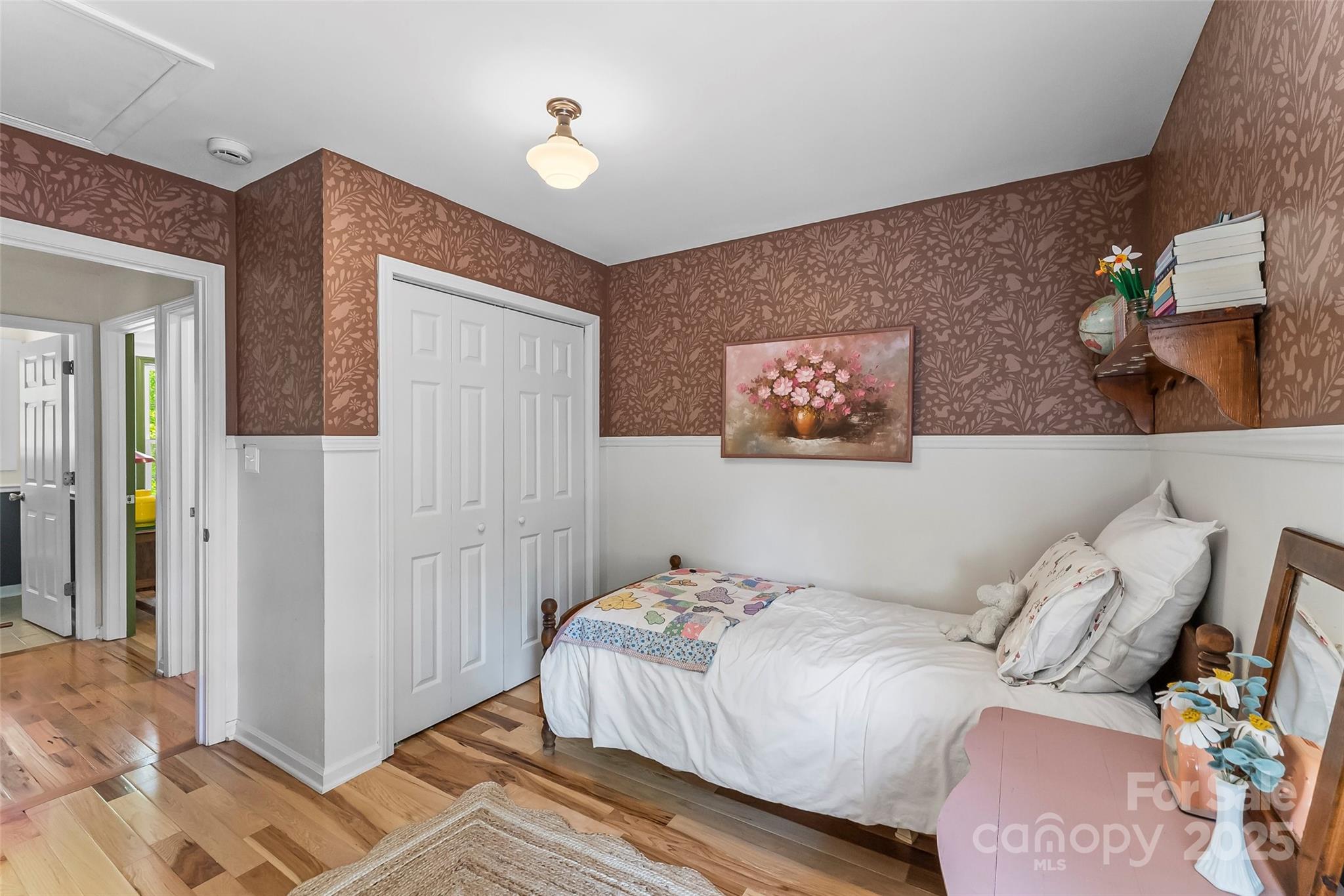 1338 Pell Drive