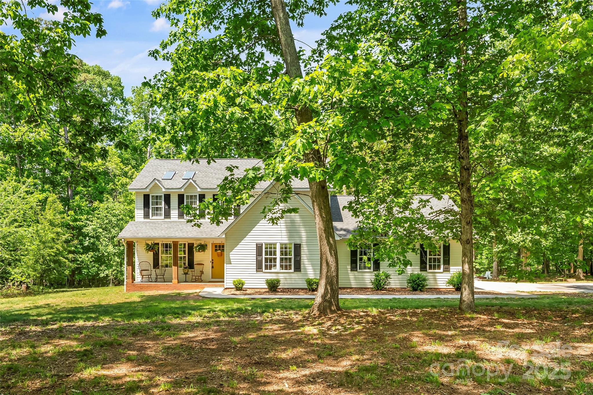 1338 Pell Drive