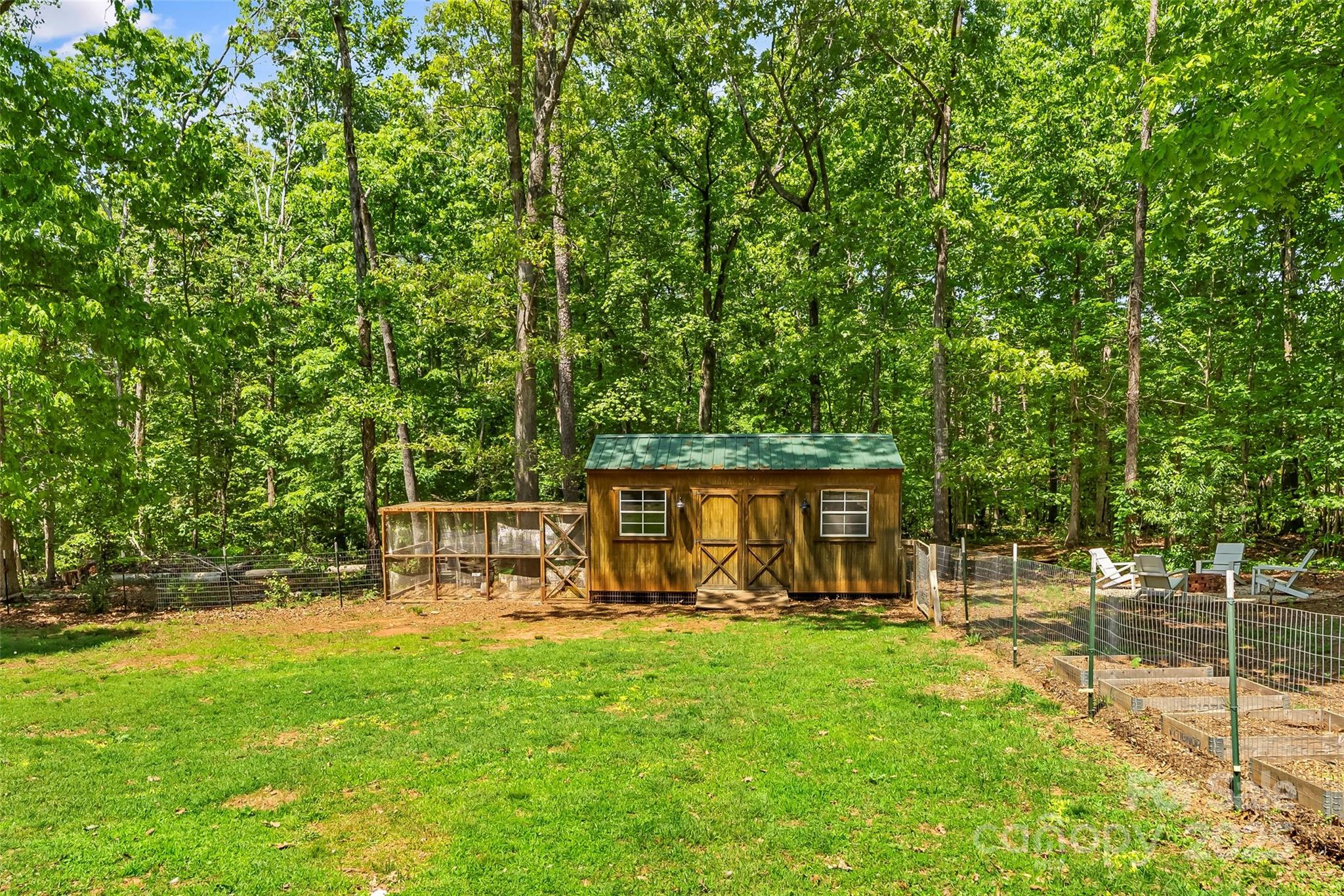 1338 Pell Drive