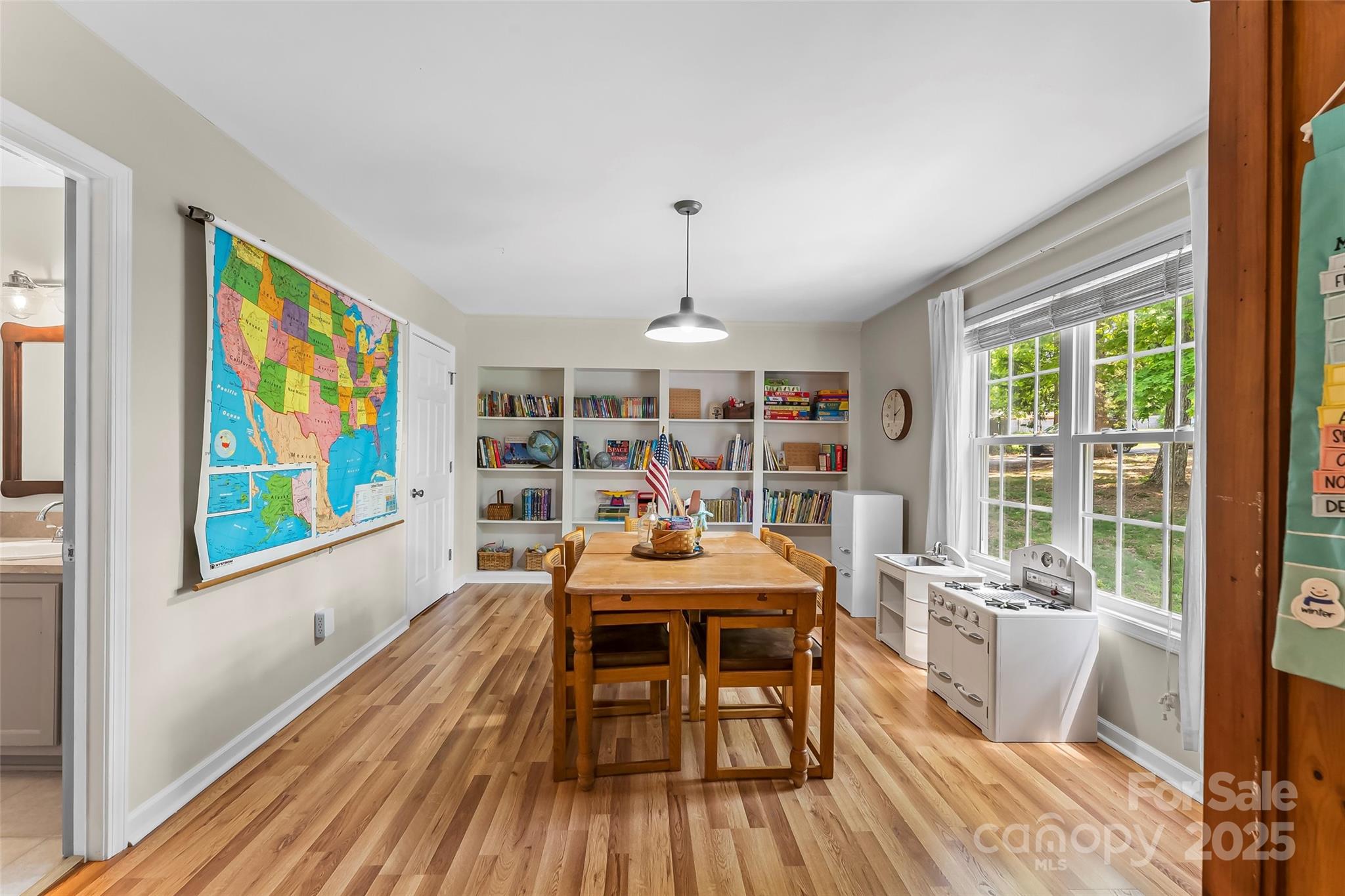 1338 Pell Drive