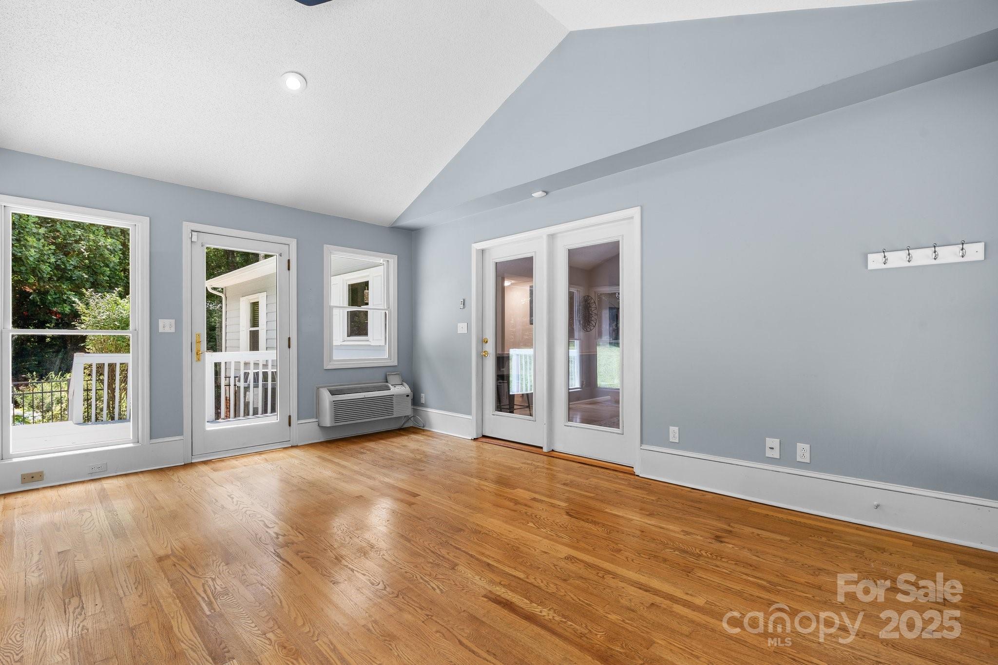 4007 Black Oak Road