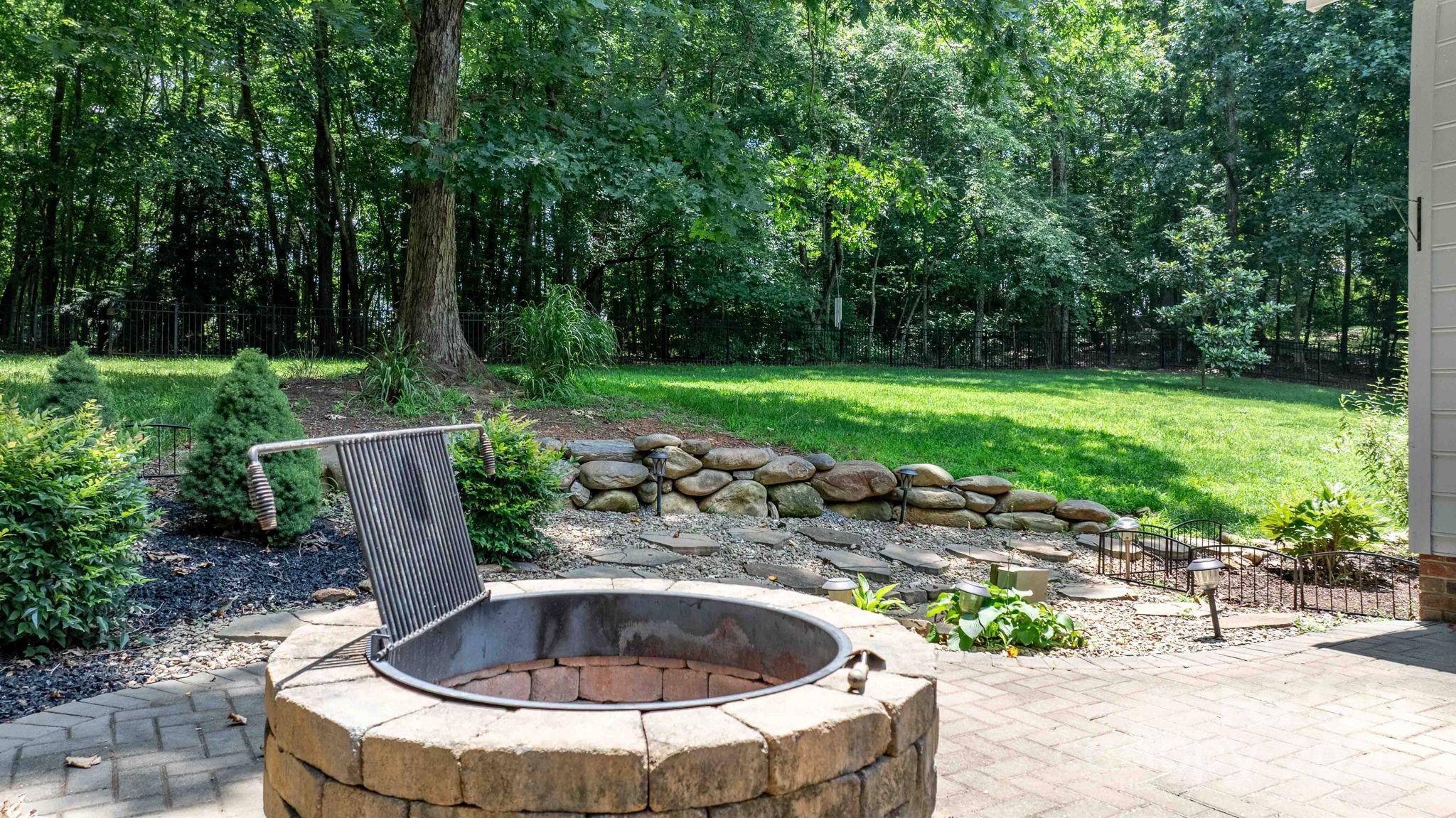 4007 Black Oak Road