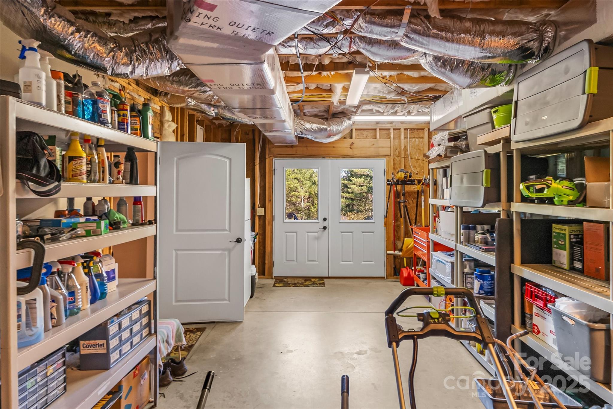 5346 Oak Crest Lane
