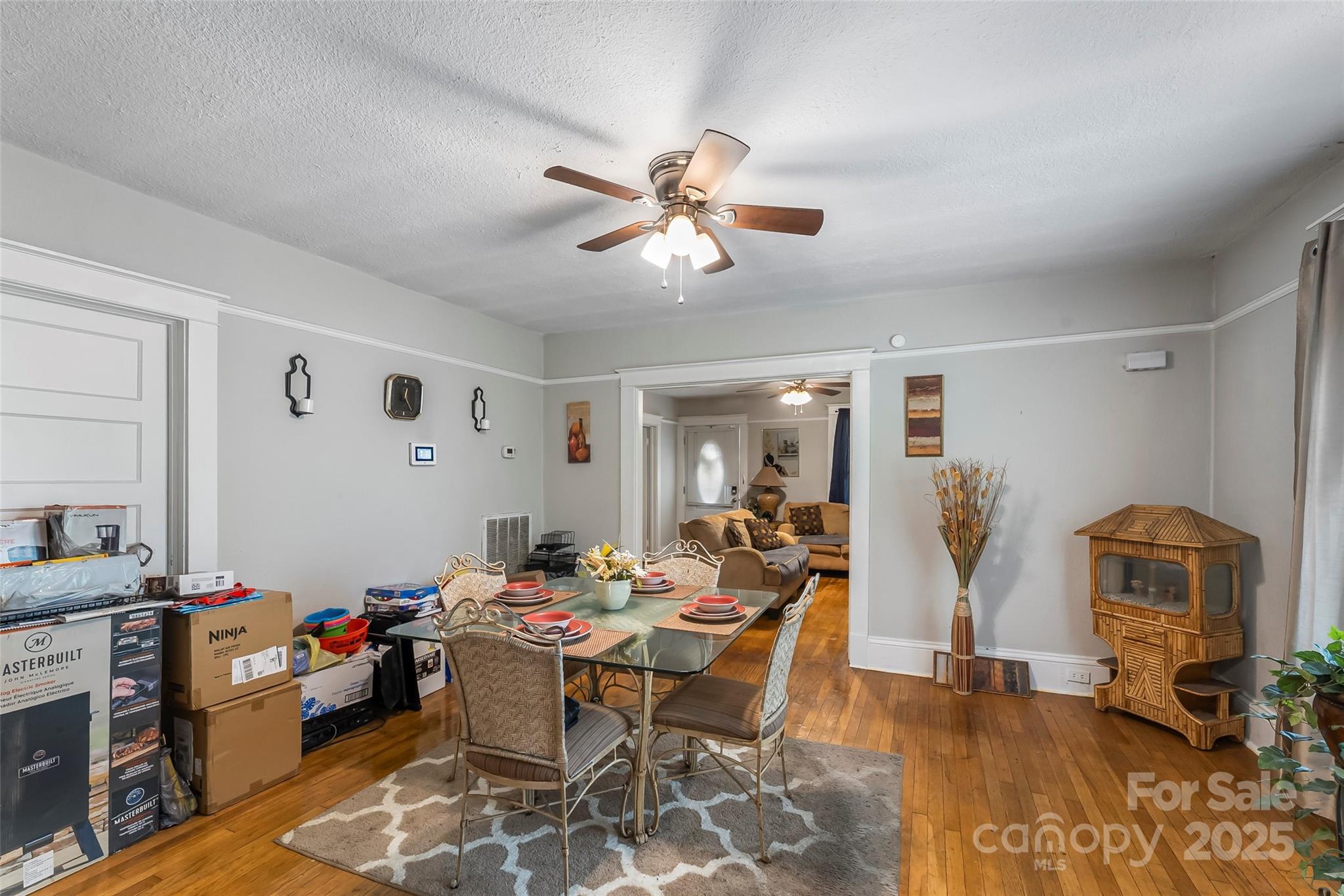 713 3RD Street SE
