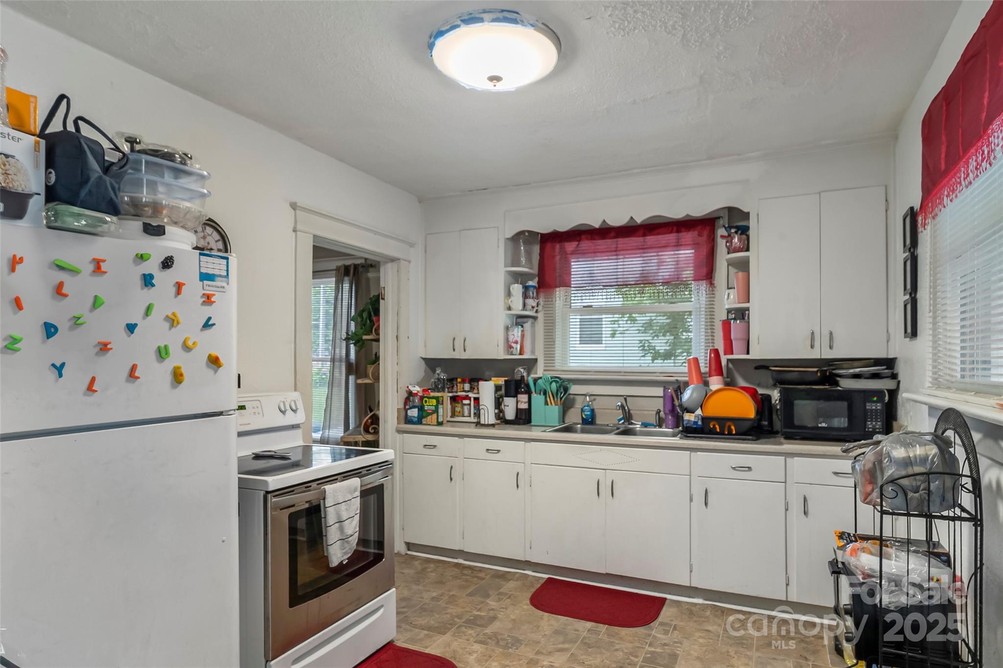 713 3RD Street SE