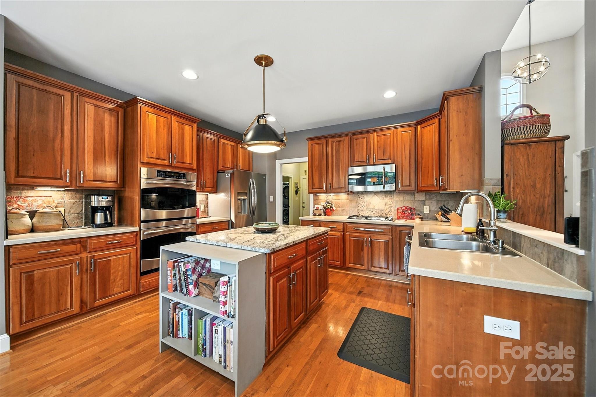 510 7th Street NE