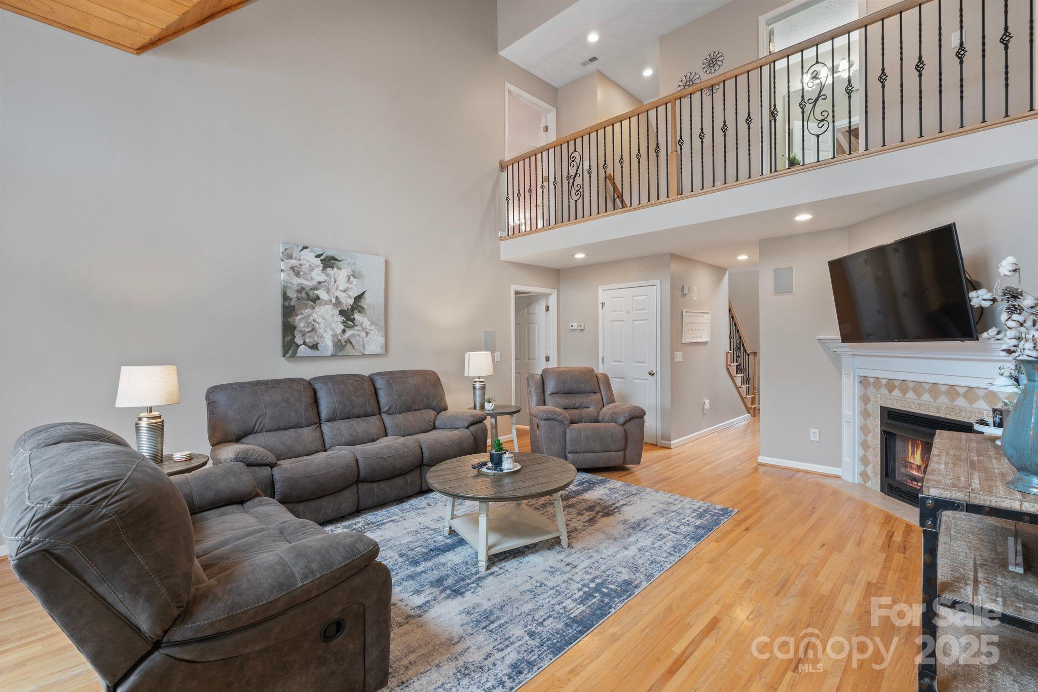 241 Taylor Circle