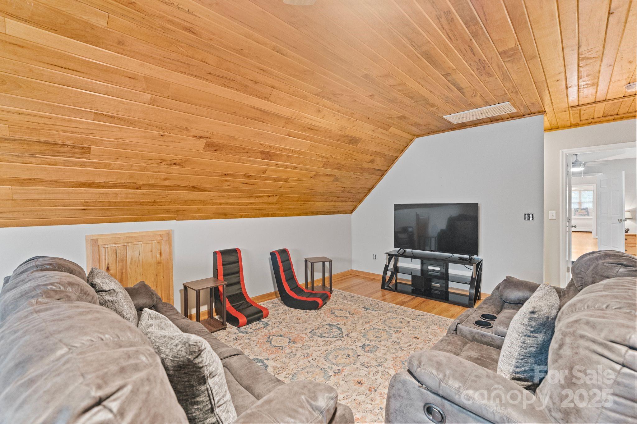 241 Taylor Circle