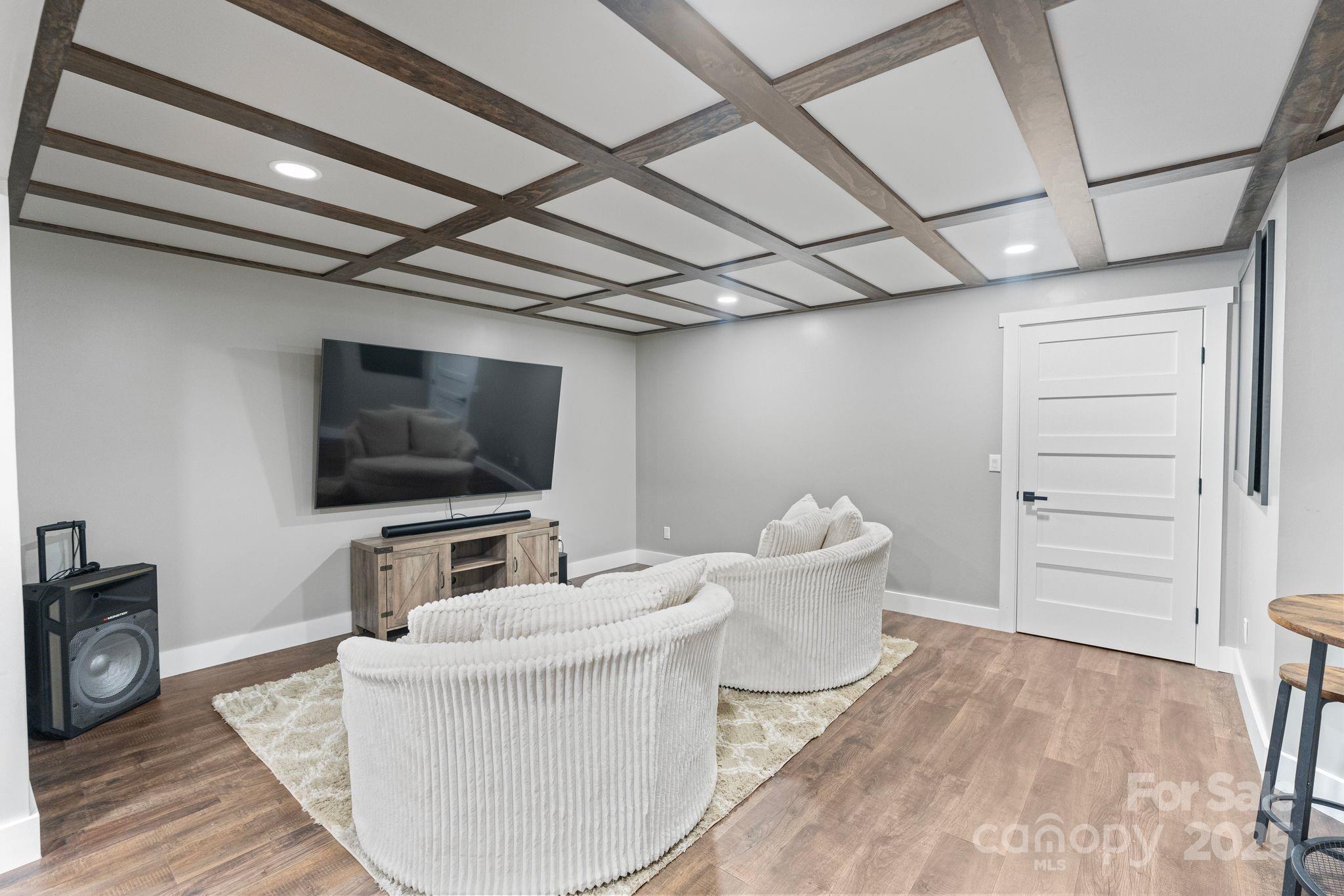 241 Taylor Circle