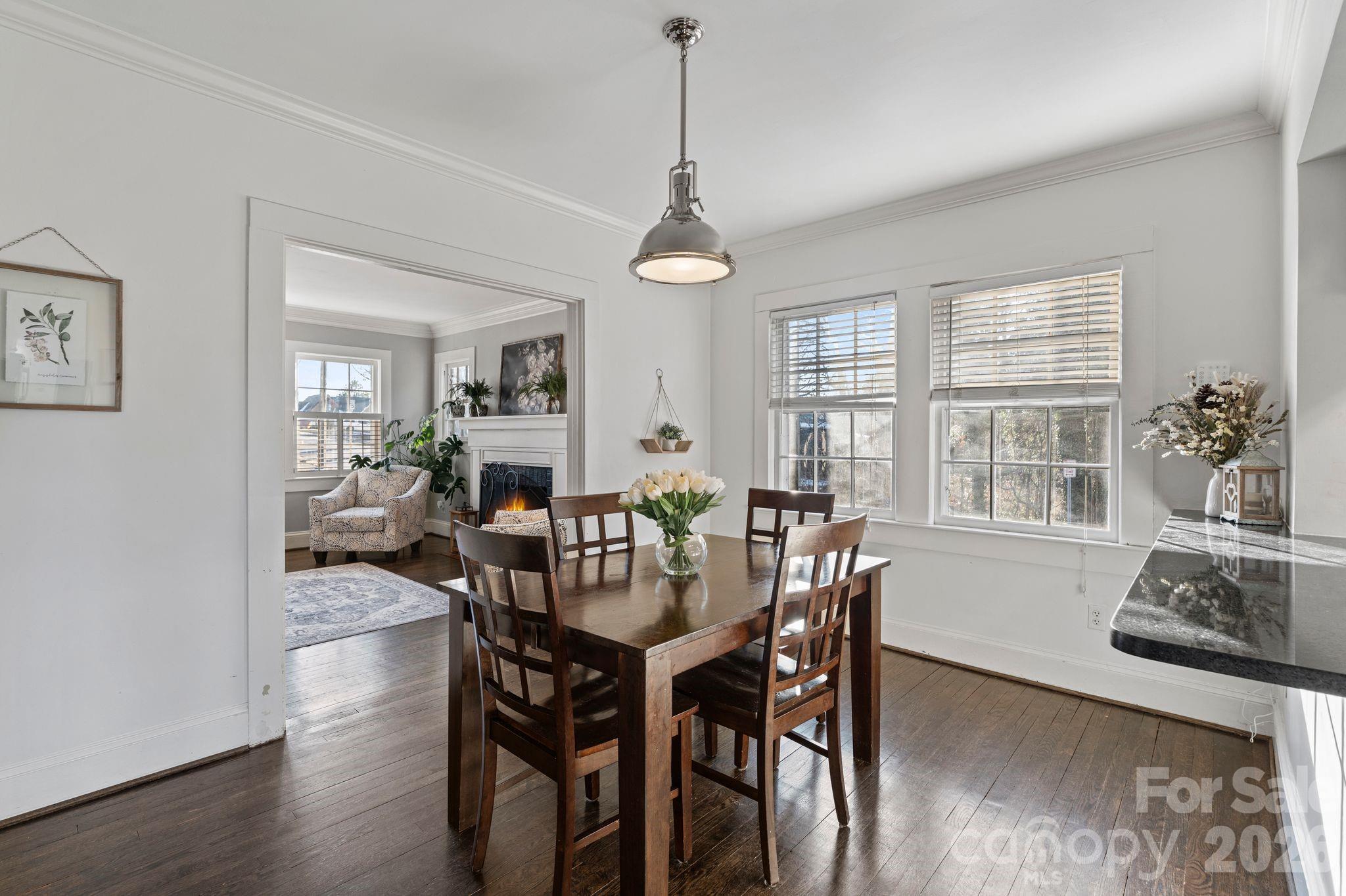 26 6TH Avenue NW