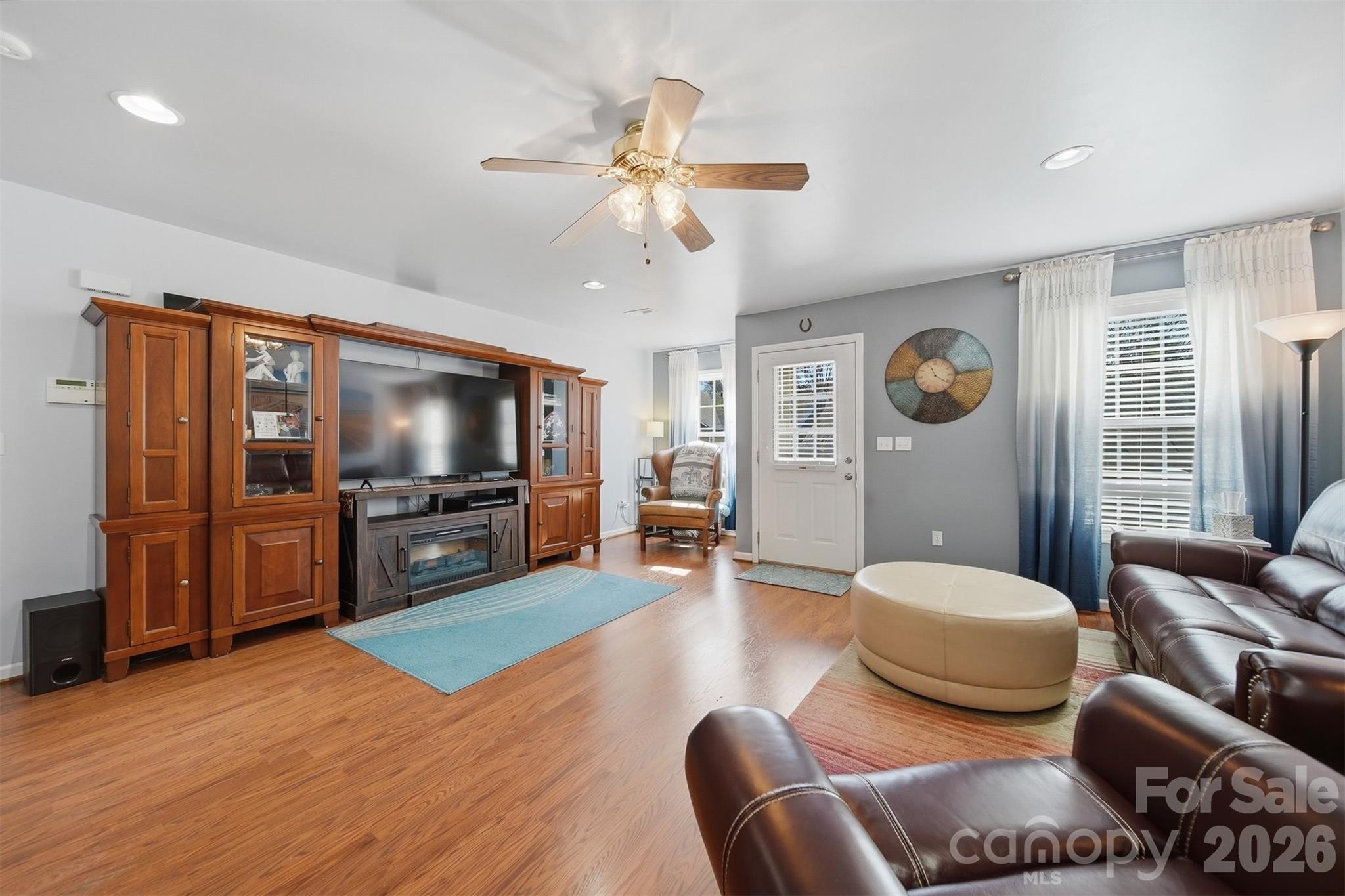 1662 Golden Cedar Lane