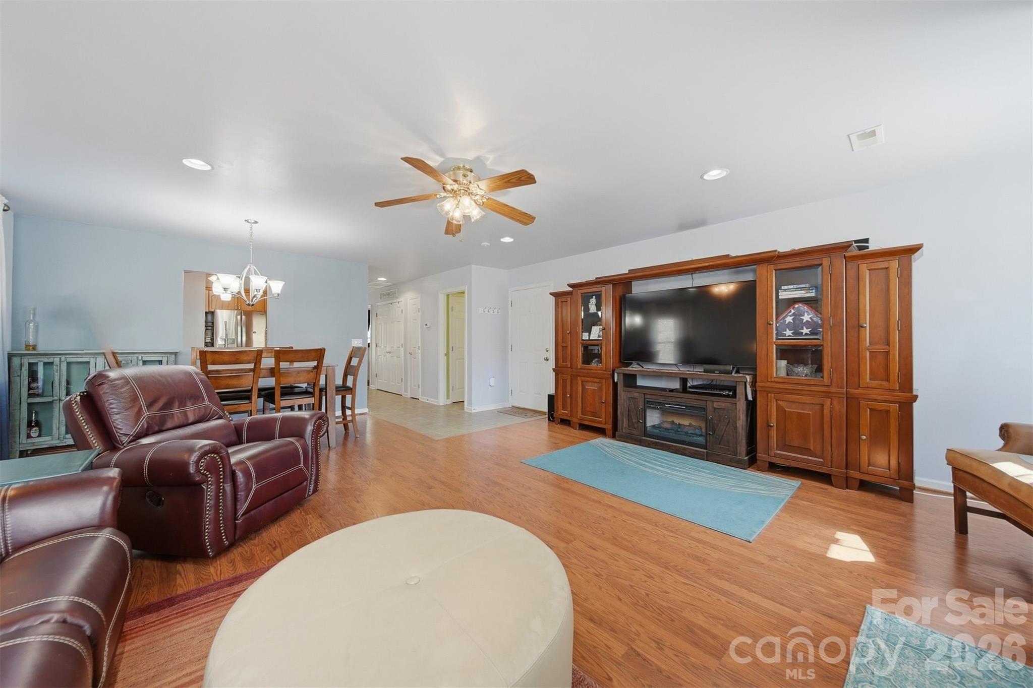 1662 Golden Cedar Lane