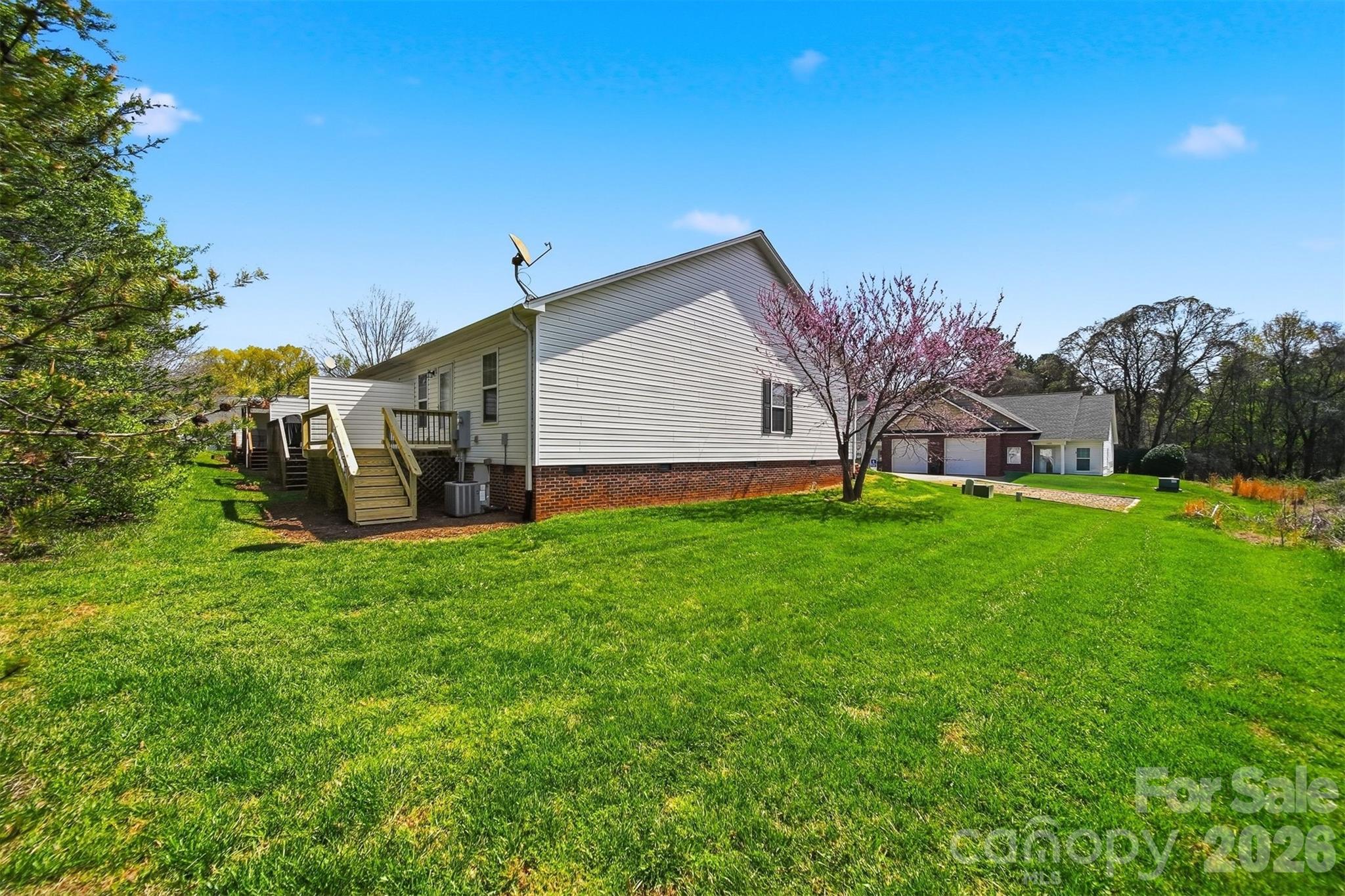 1662 Golden Cedar Lane