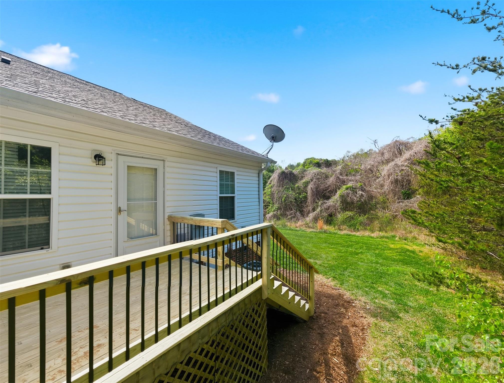 1662 Golden Cedar Lane