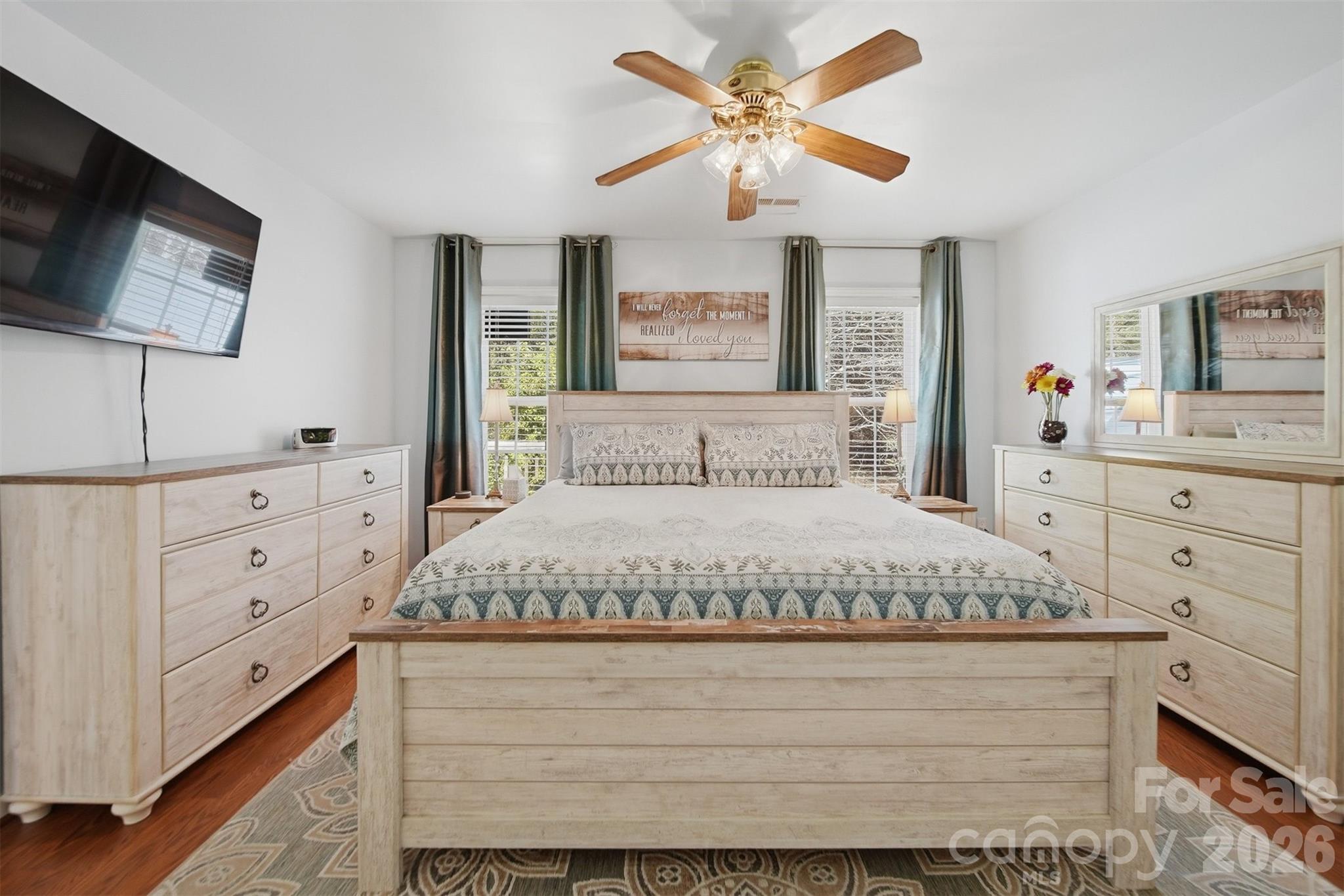 1662 Golden Cedar Lane