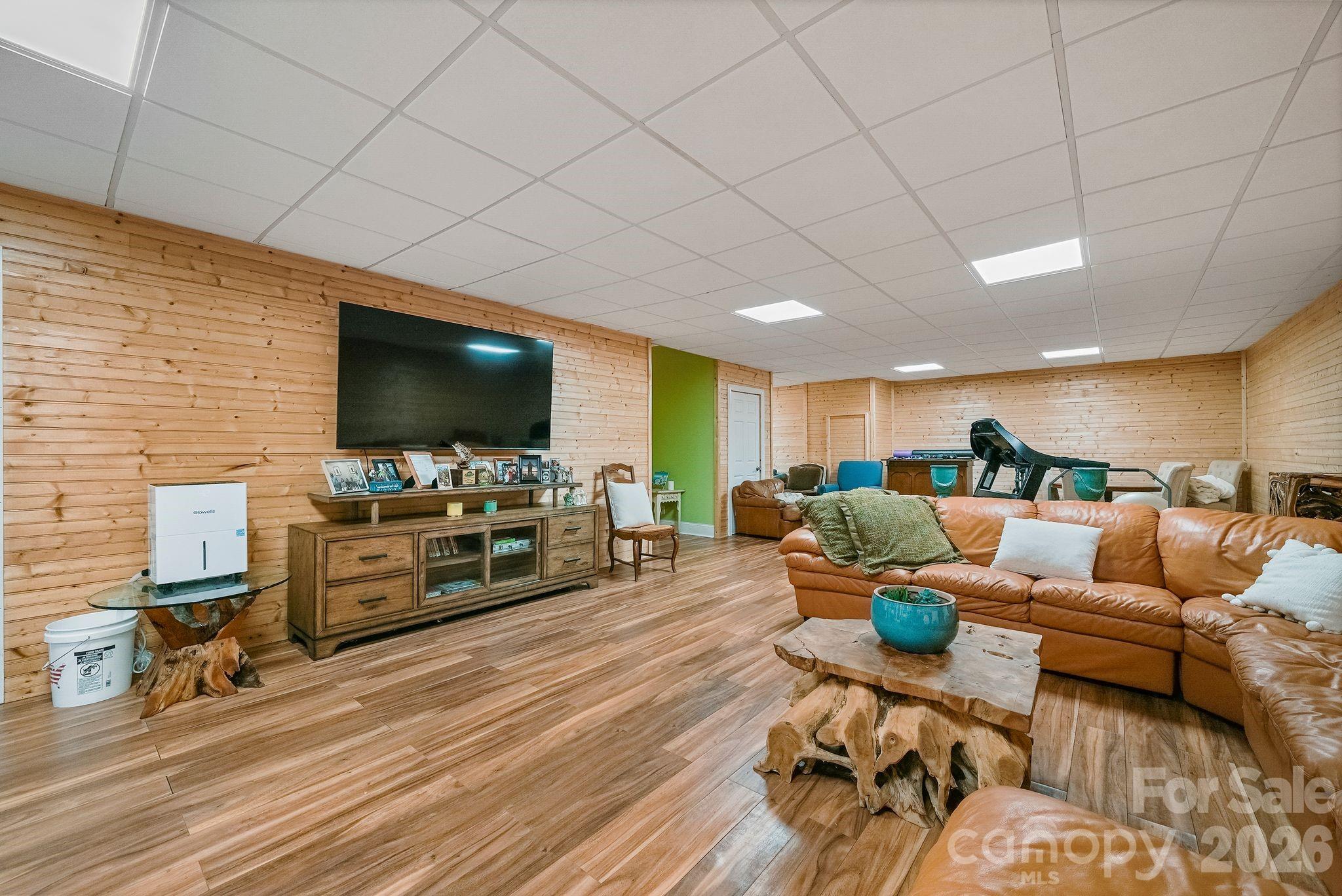 207 Lake Front Drive