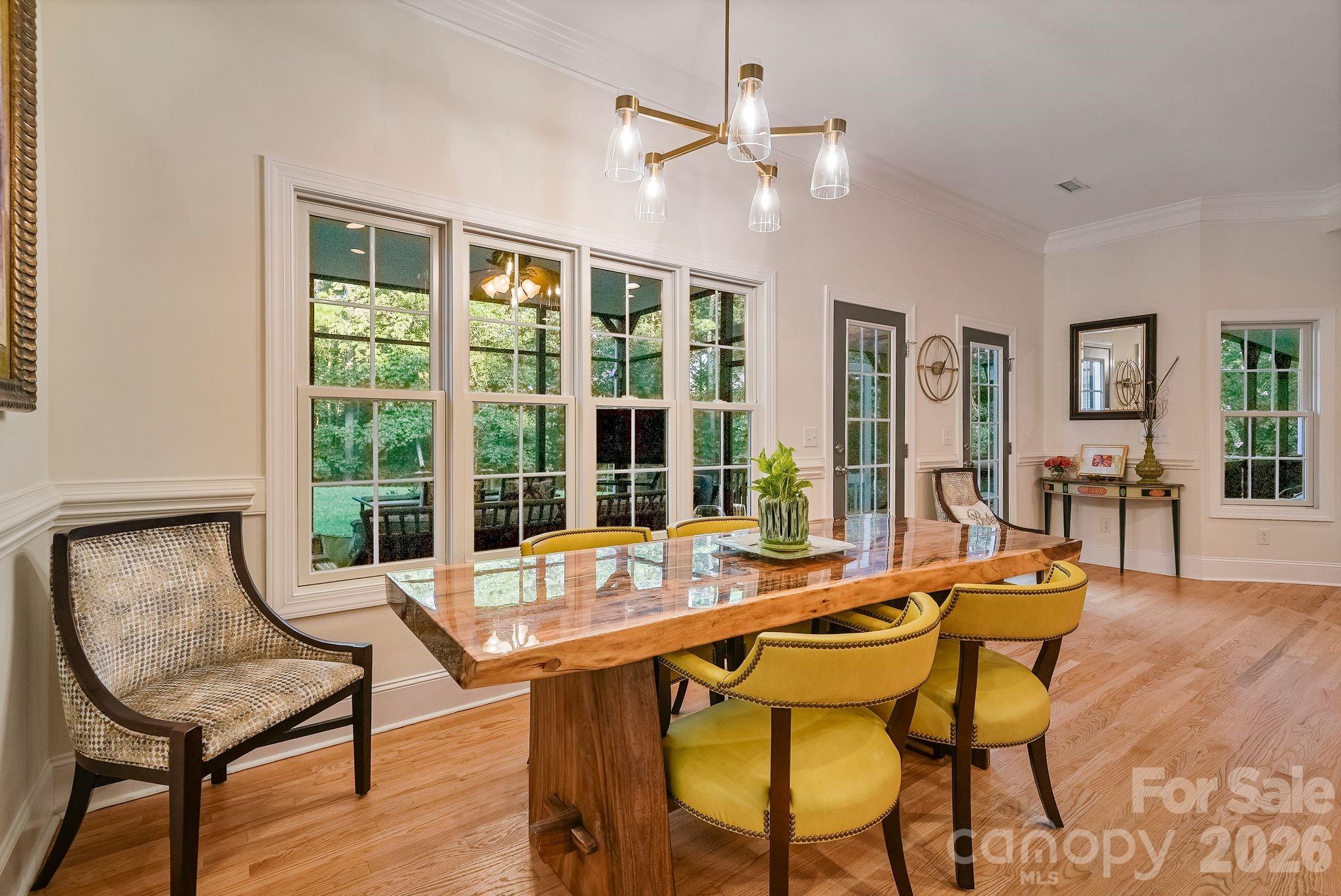 207 Lake Front Drive
