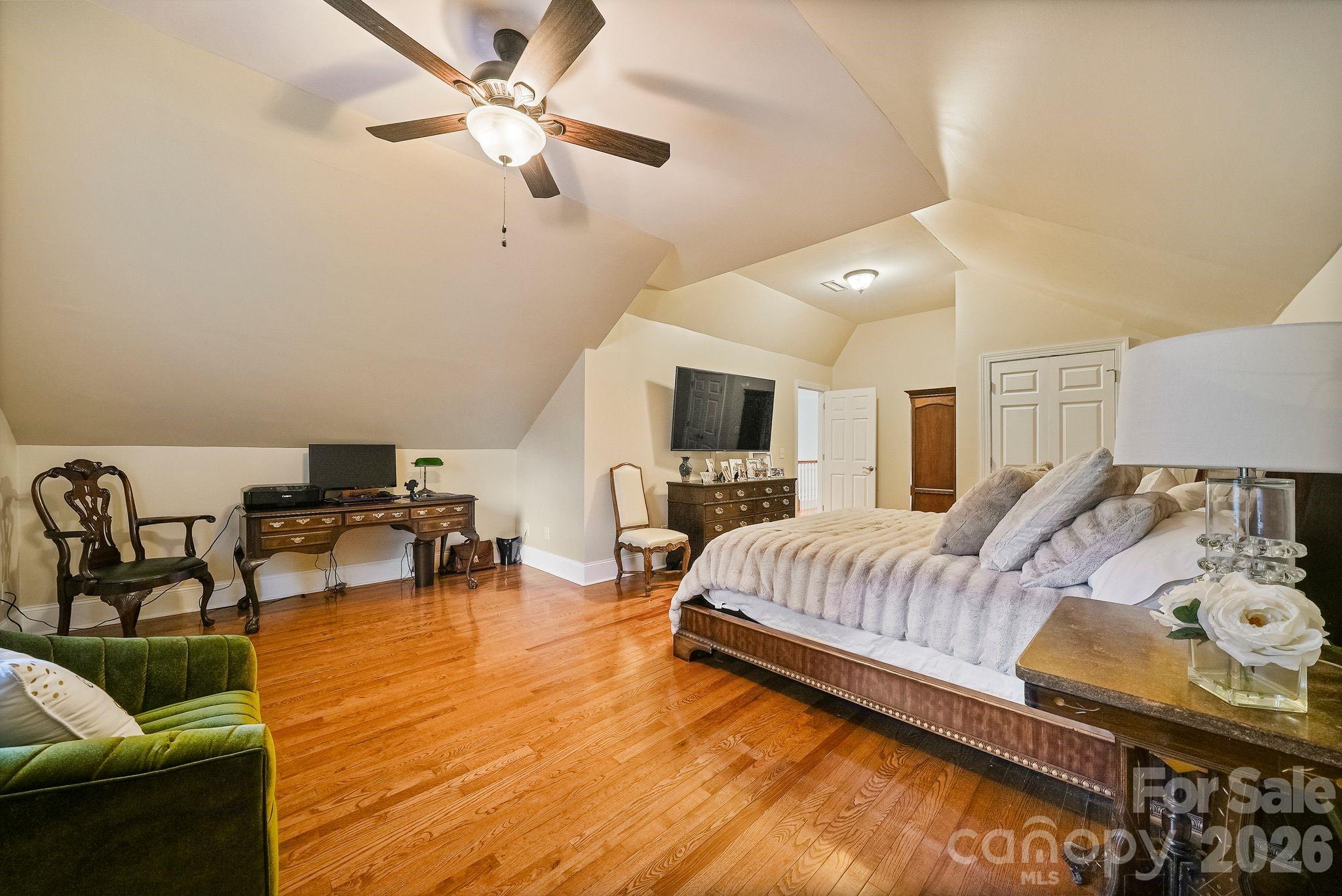 207 Lake Front Drive
