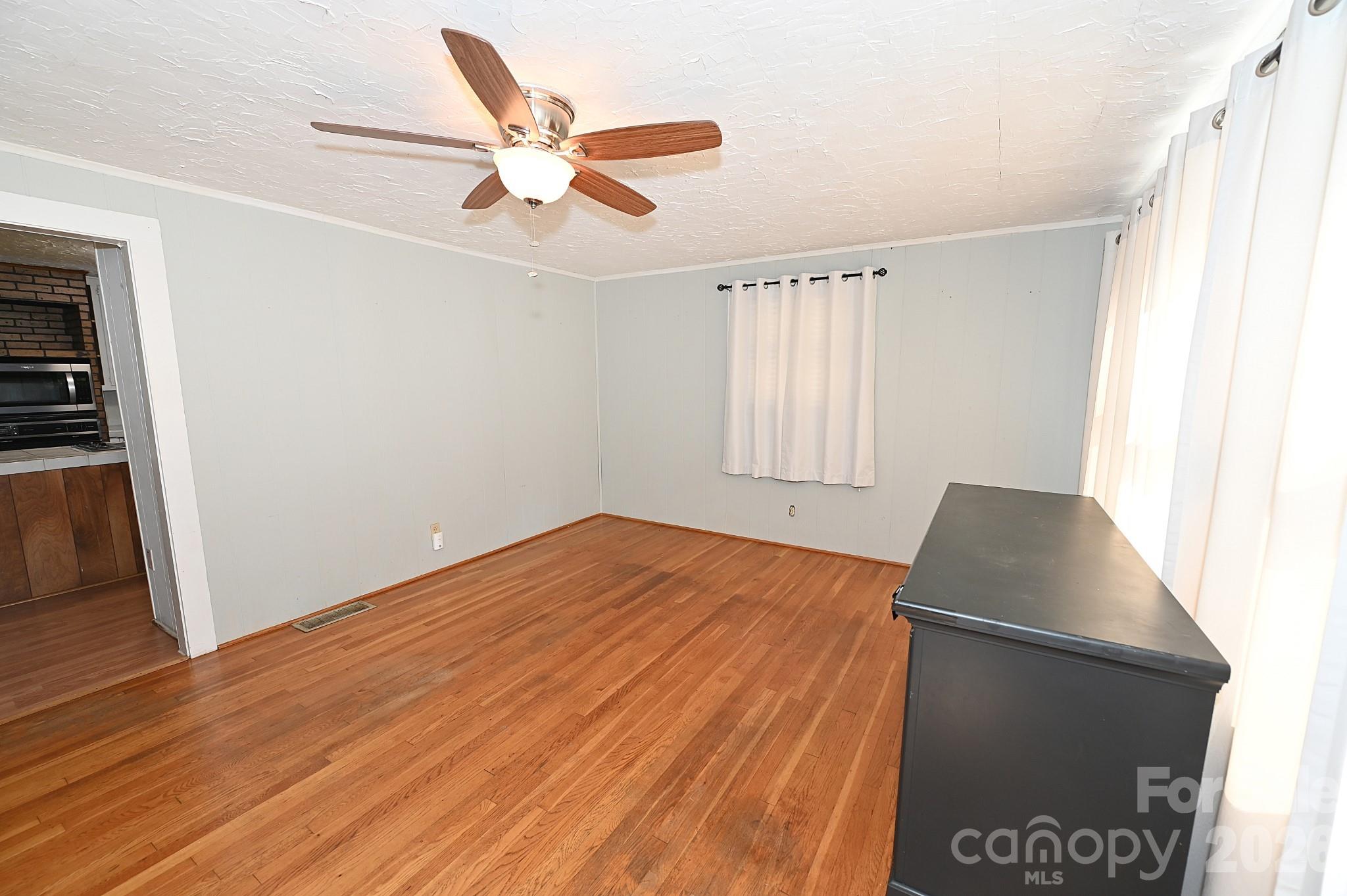 5190 Hidden Acres Lane