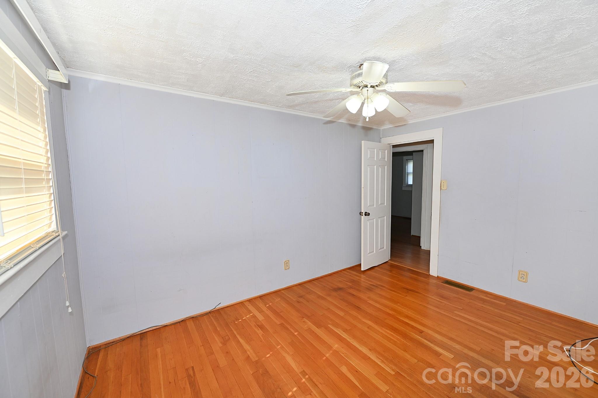 5190 Hidden Acres Lane