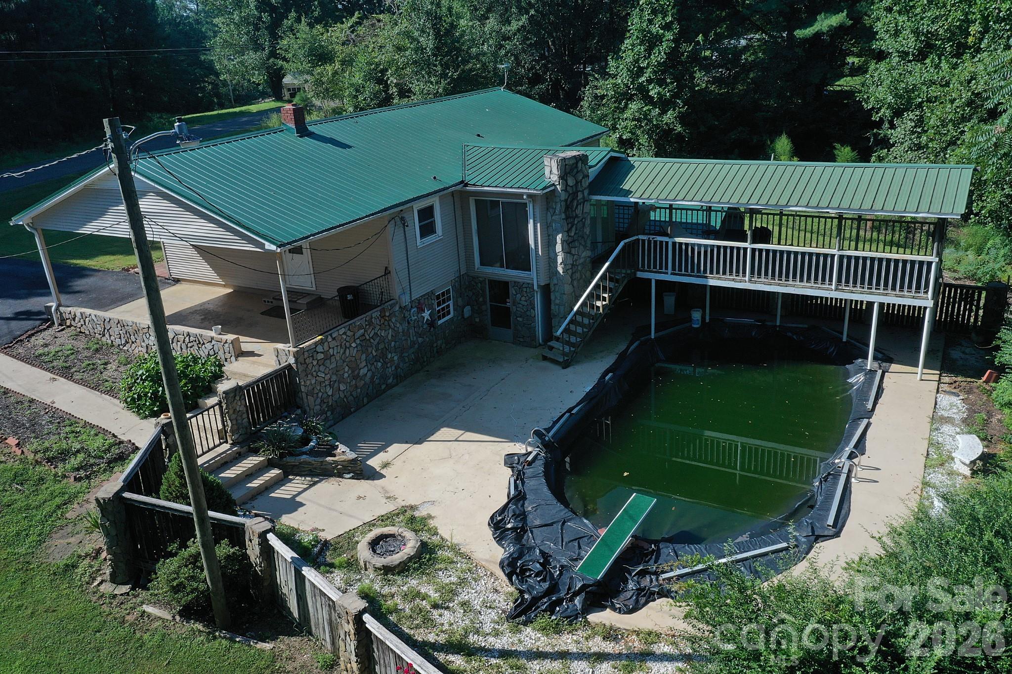 5190 Hidden Acres Lane