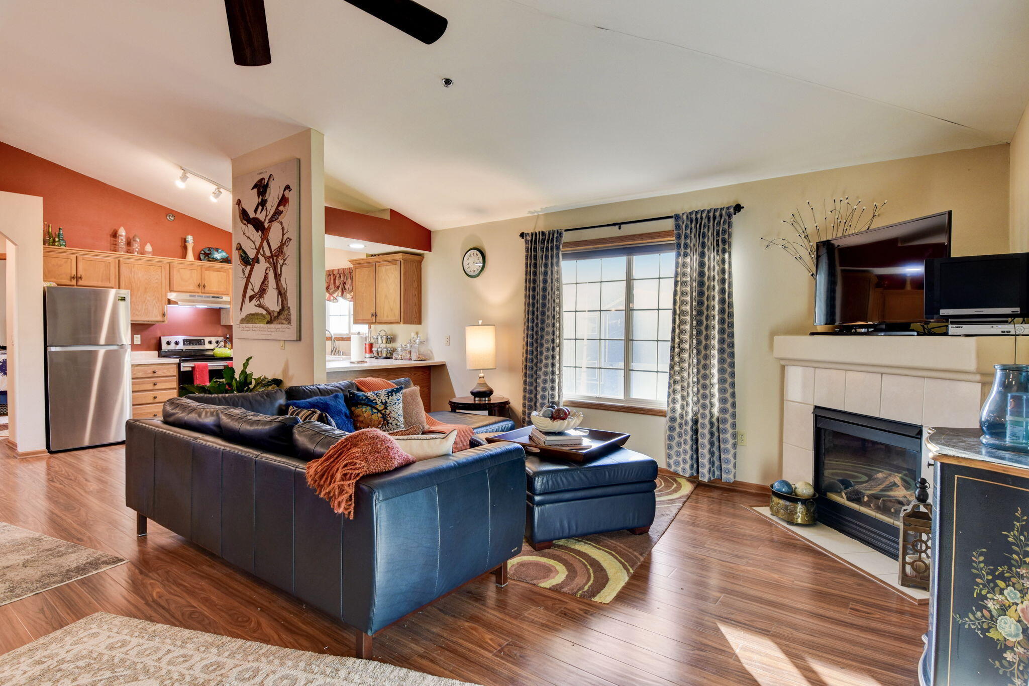 330 W Aspen Dr 12