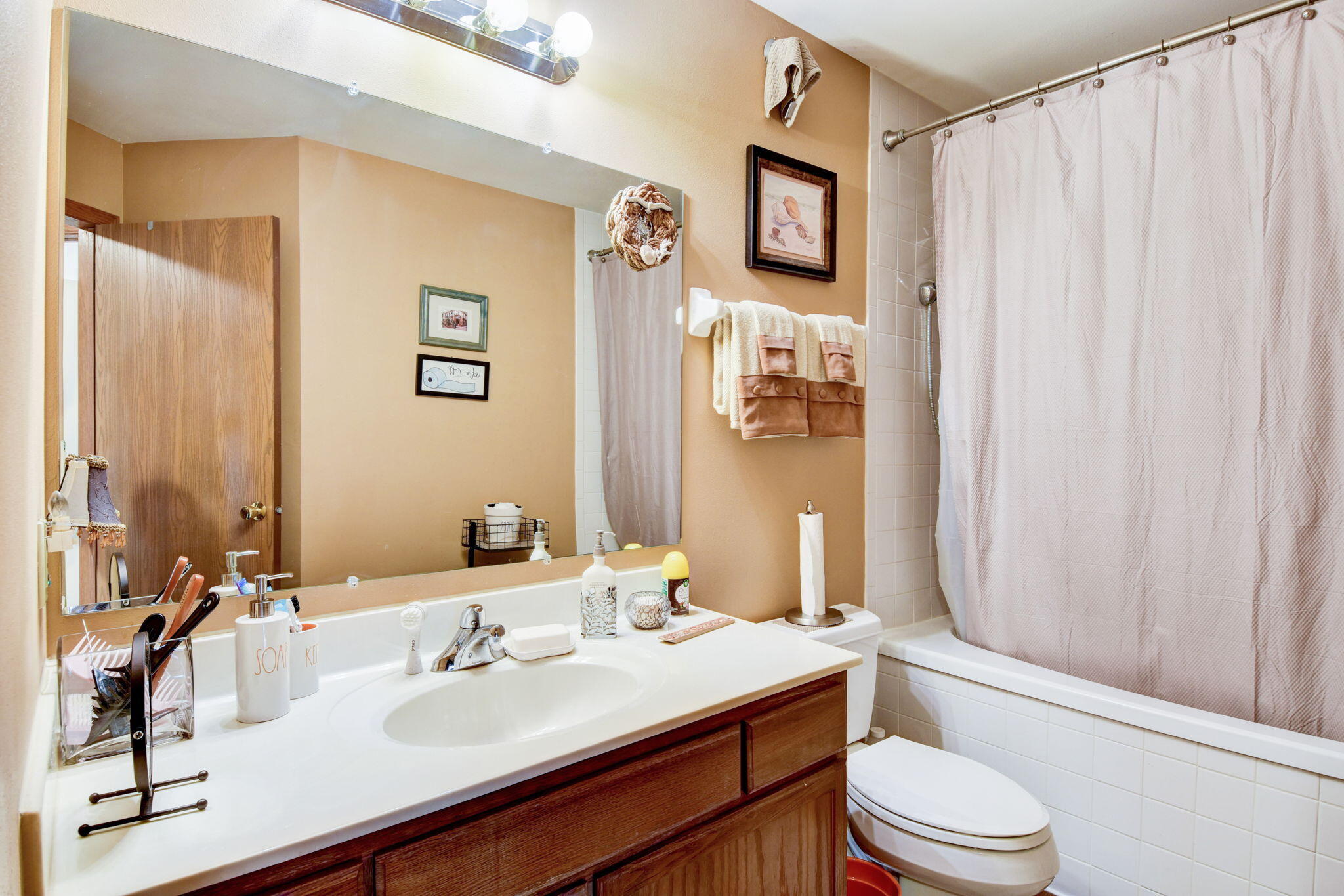 330 W Aspen Dr 12