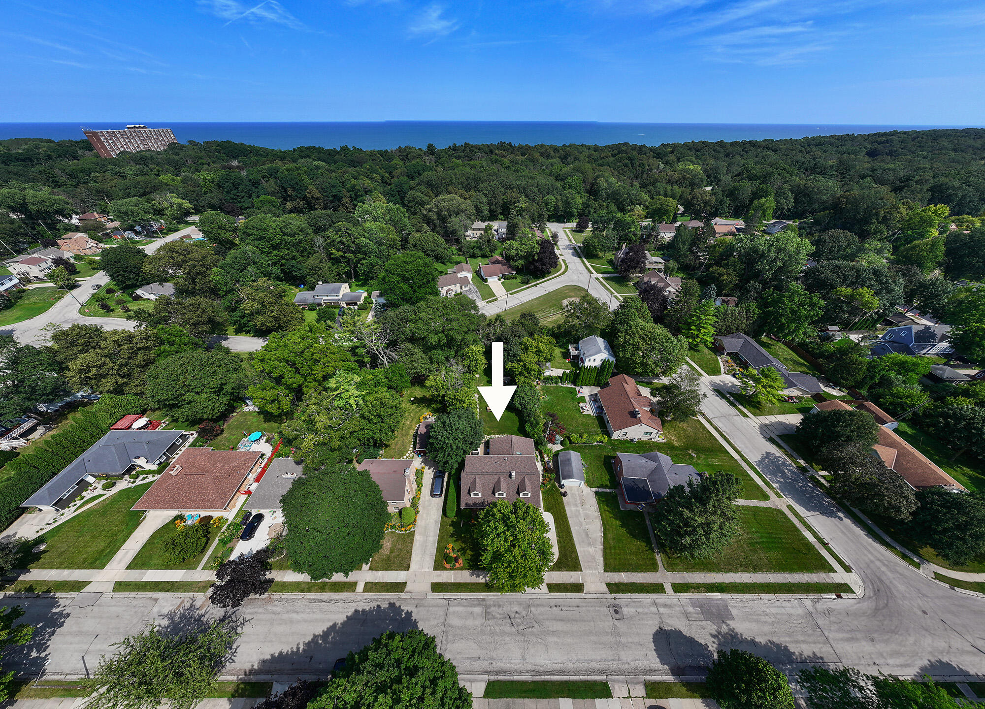 305 Fairview Ave