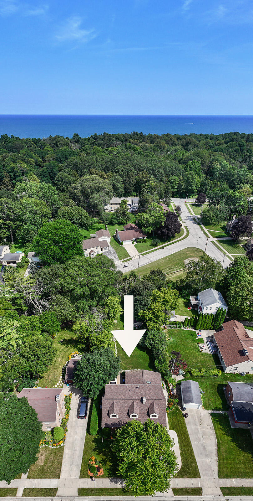 305 Fairview Ave