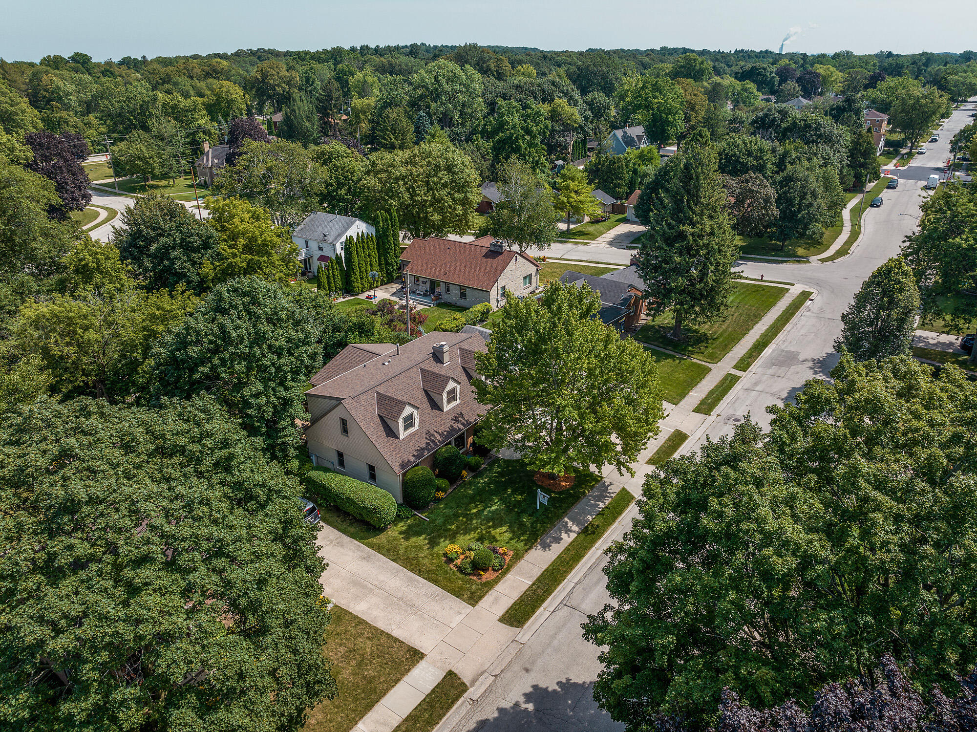 305 Fairview Ave