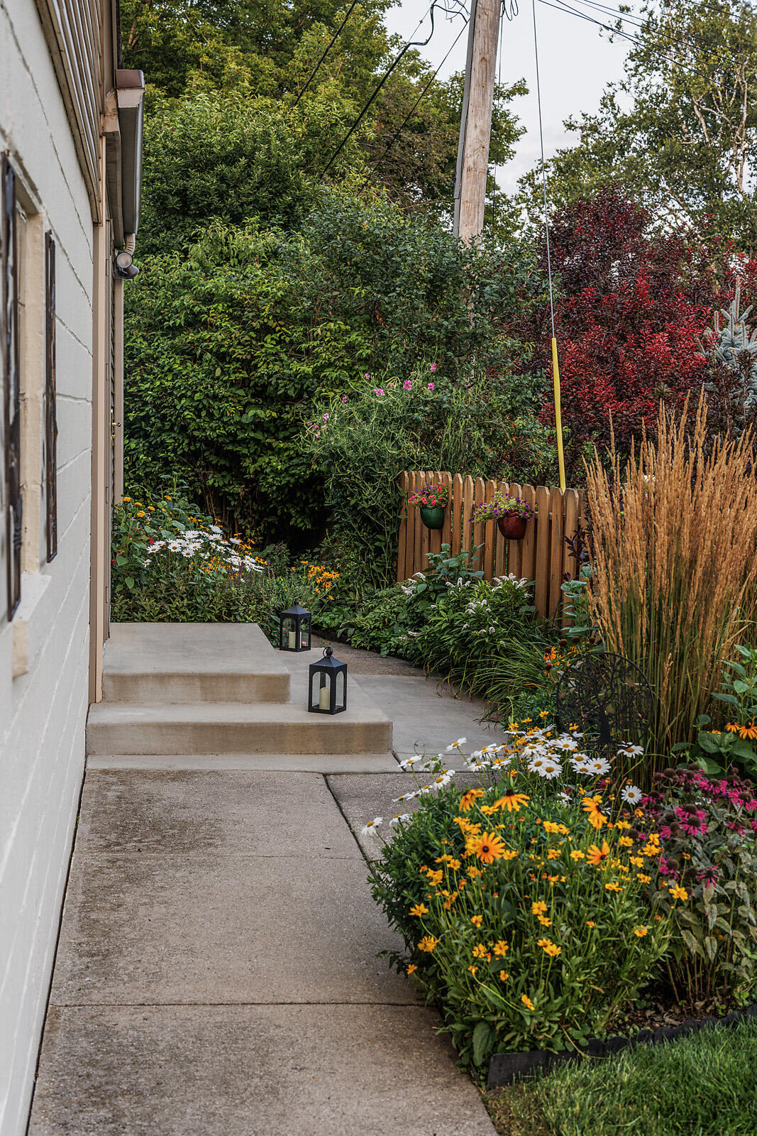 305 Fairview Ave