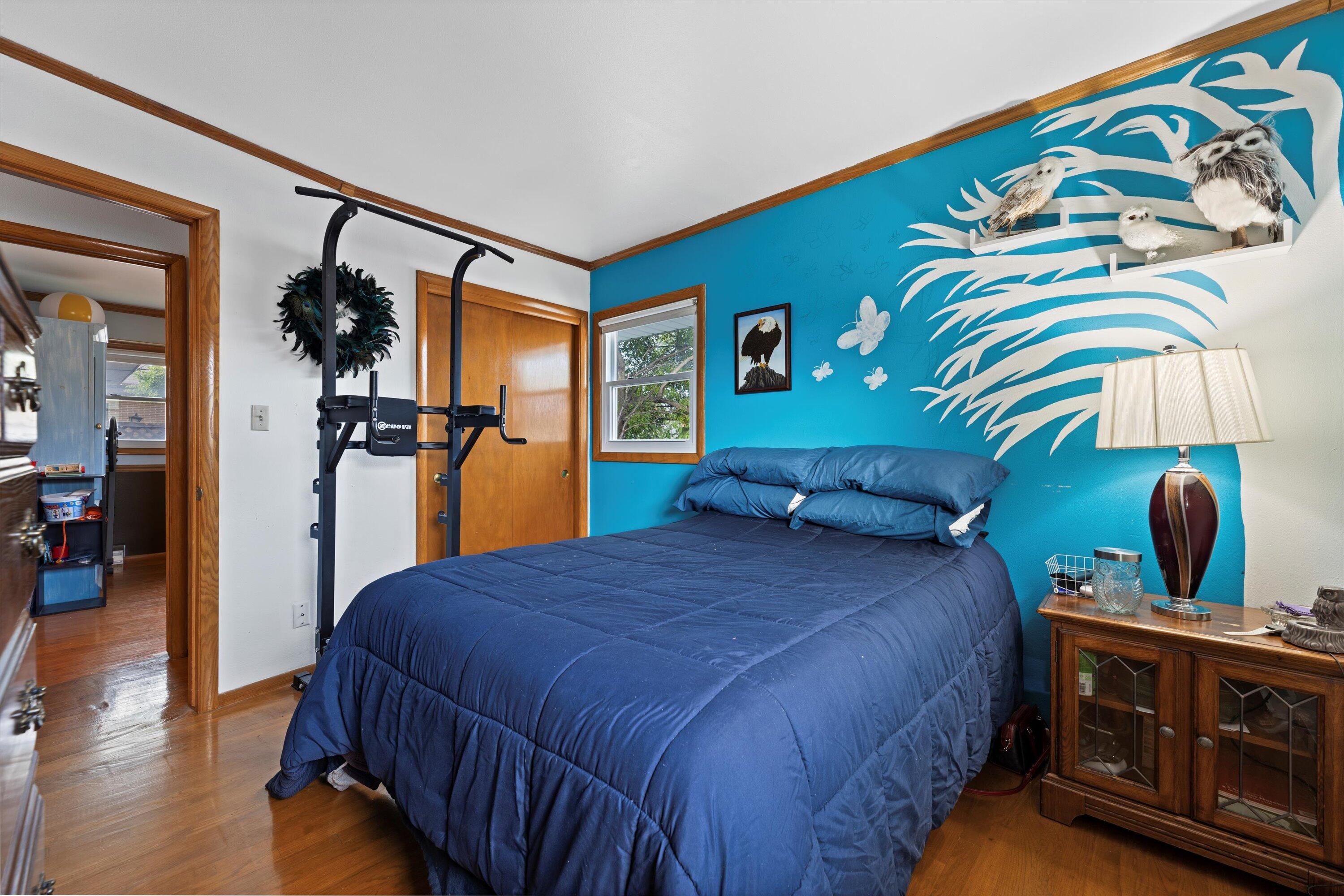 432 S 92nd Sts