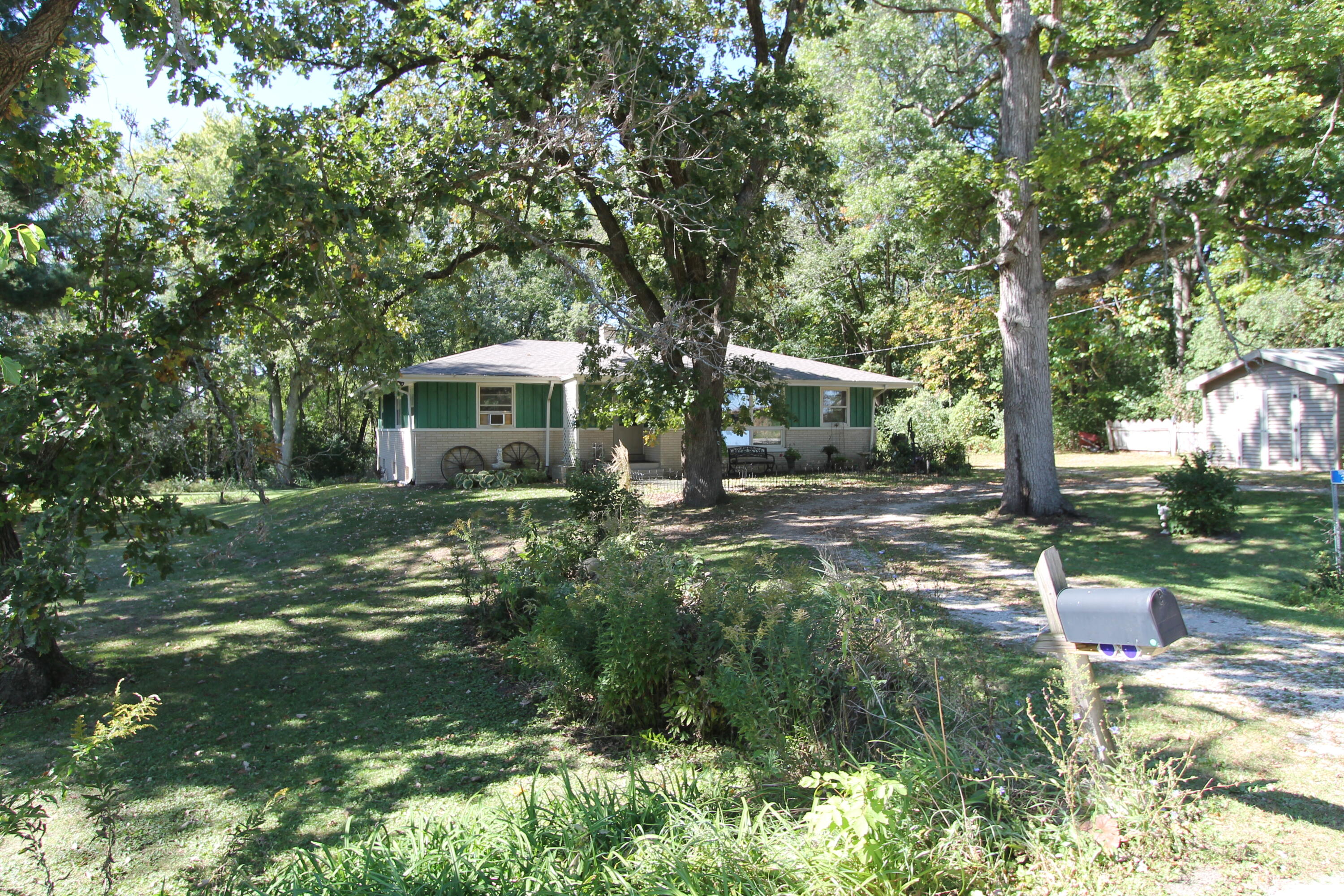3000 Sheard Rd