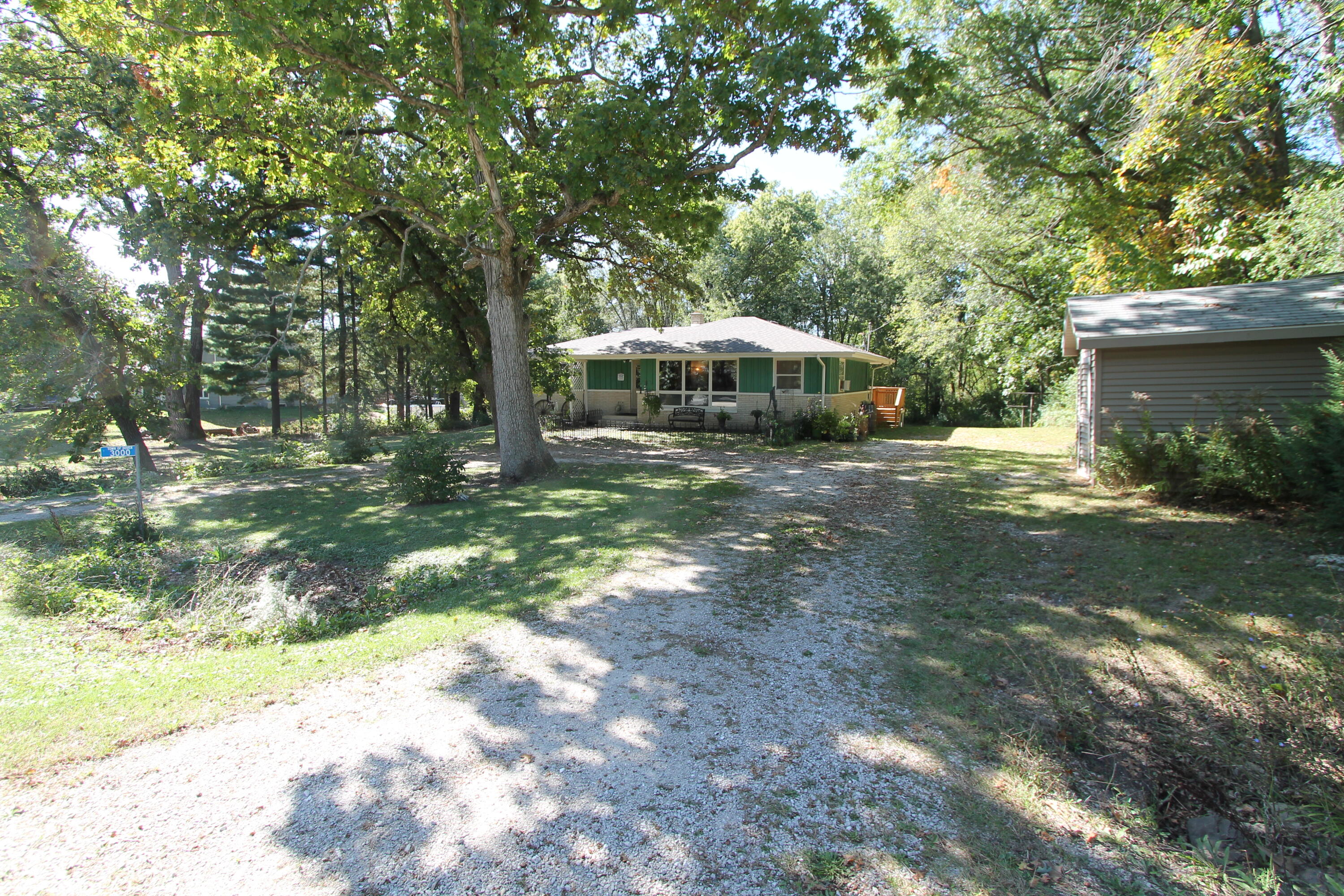 3000 Sheard Rd