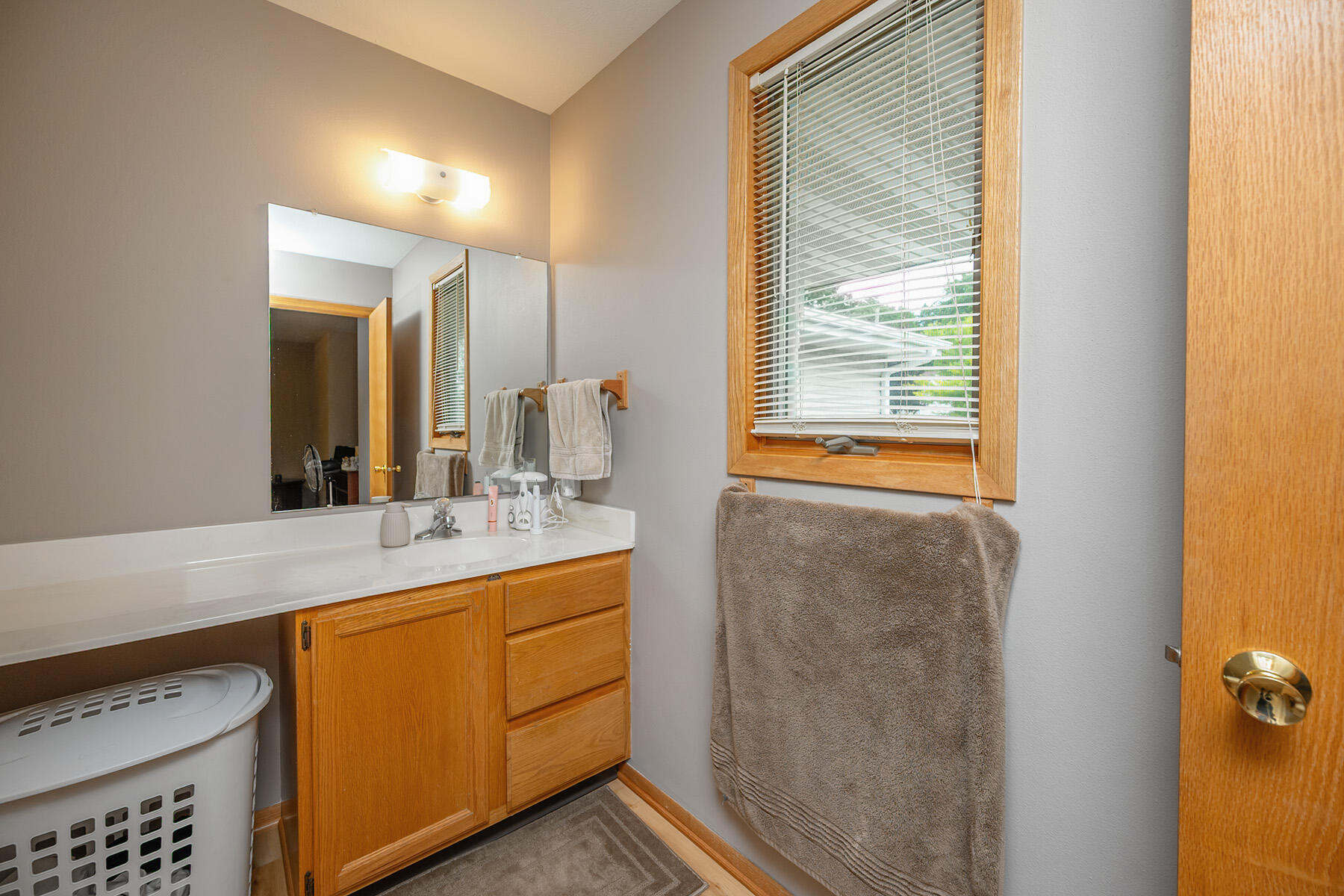 414 Red Coat Ct