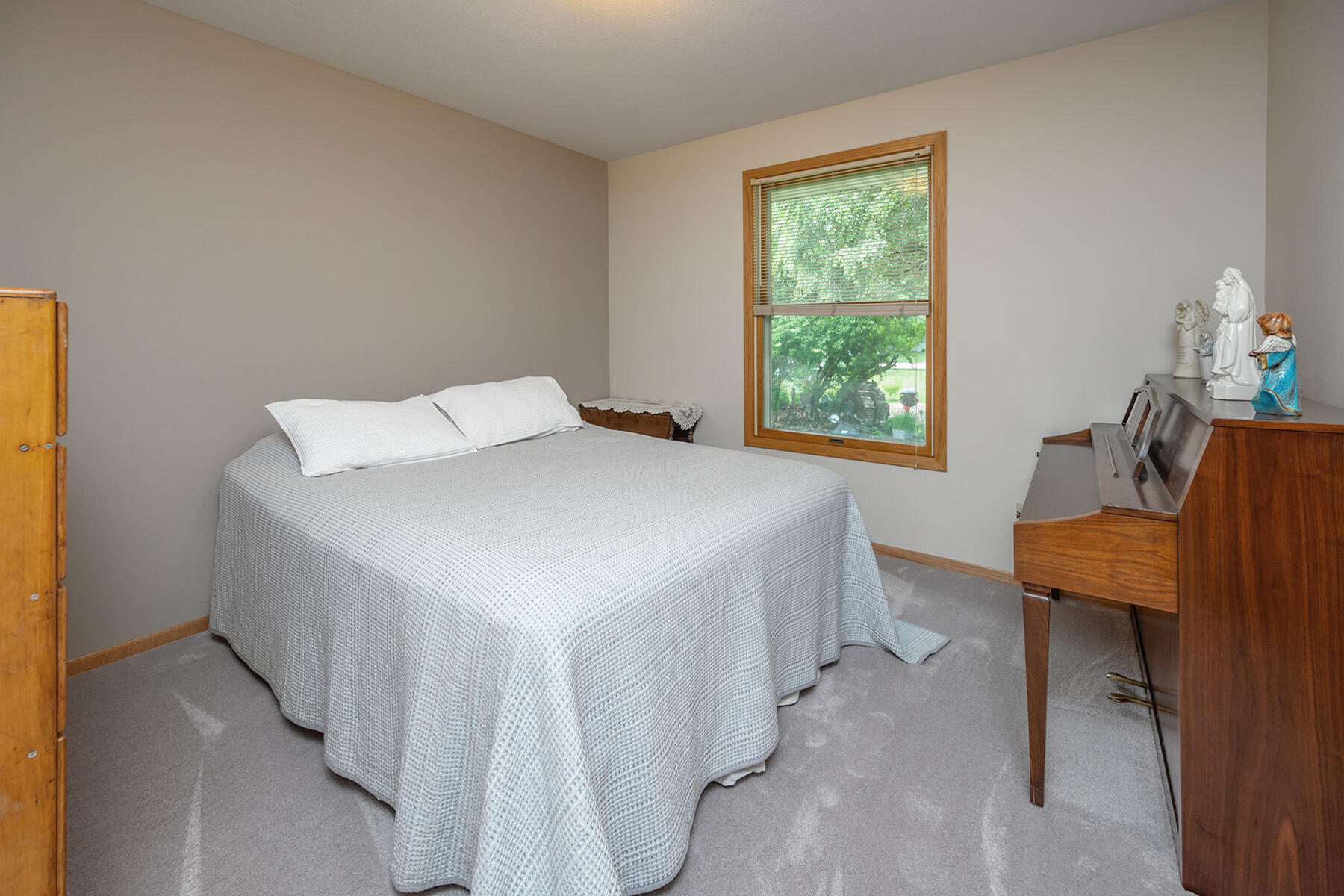 414 Red Coat Ct