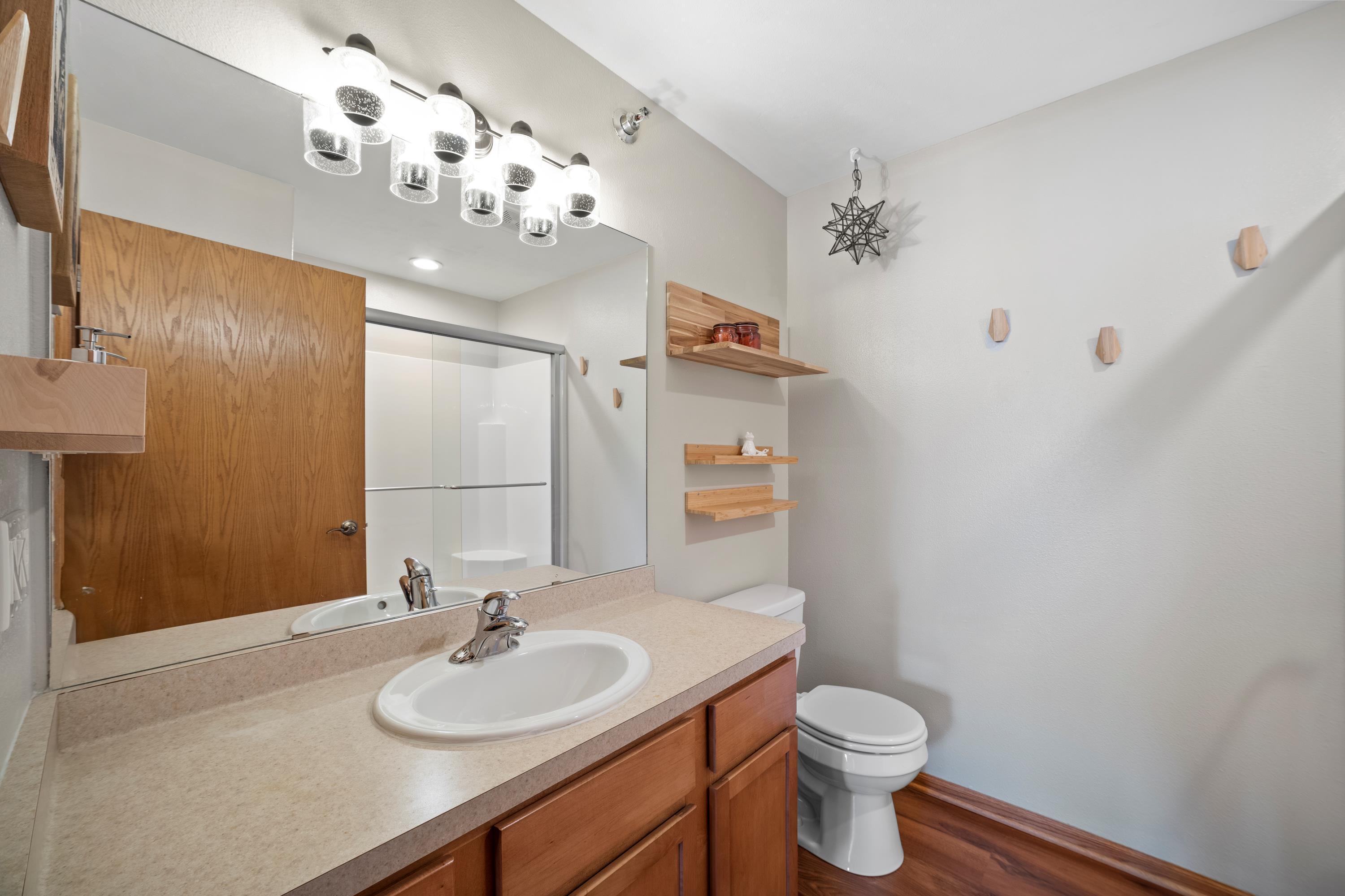 3053 W Drexel Ave
